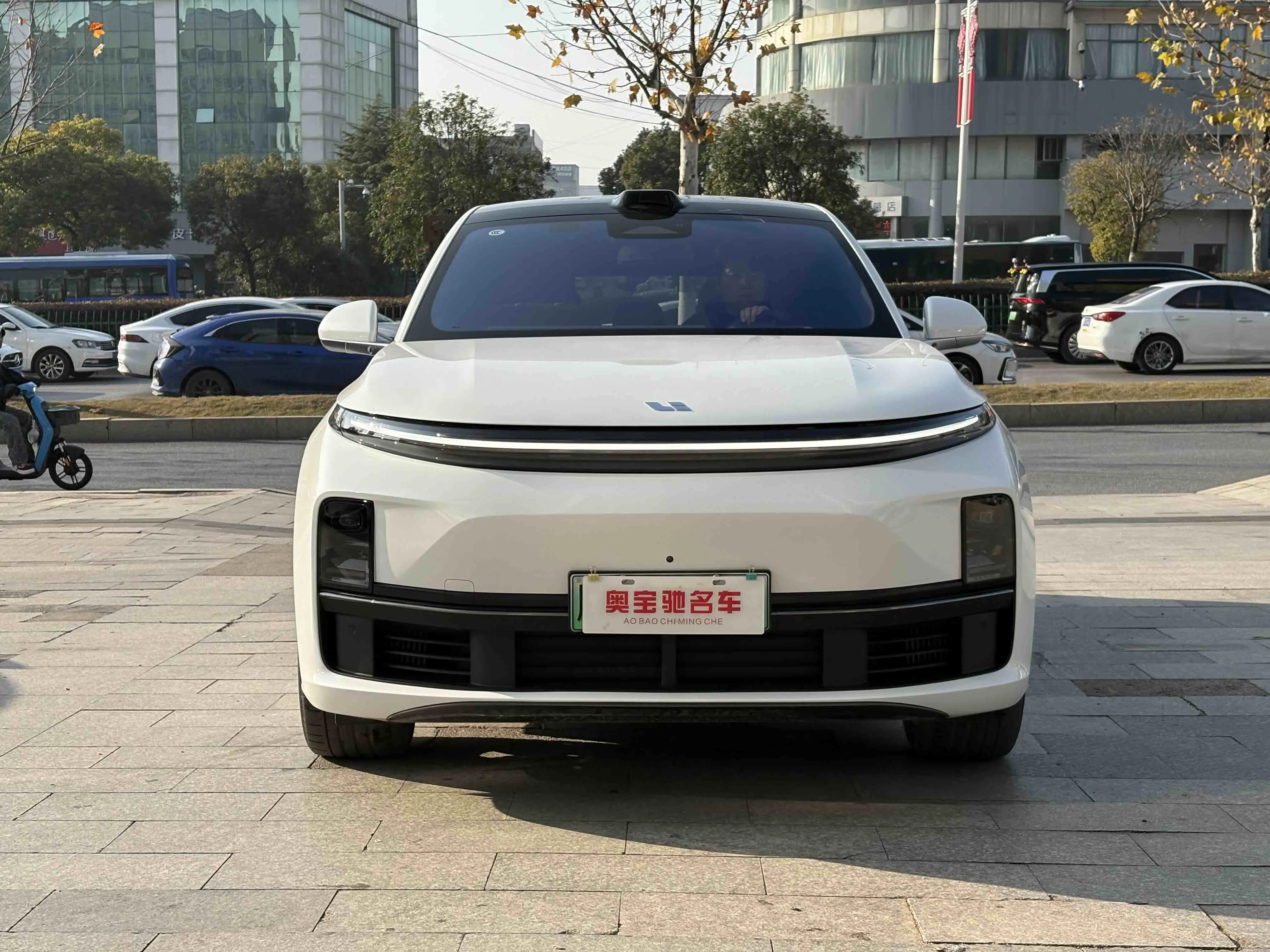 Li L7 (Ideal L7)  из Китая