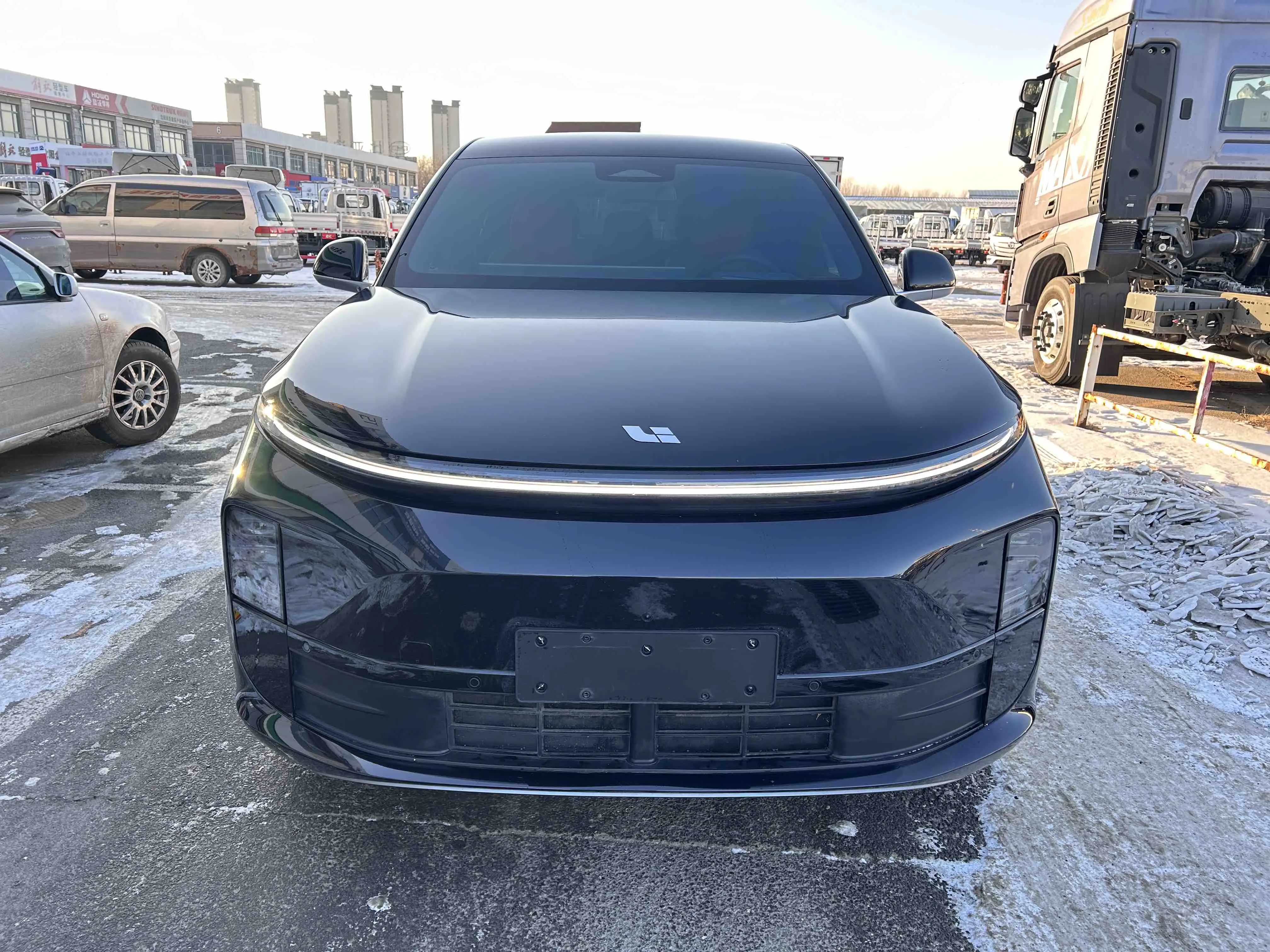 Li L6 (Ideal L6)  из Китая