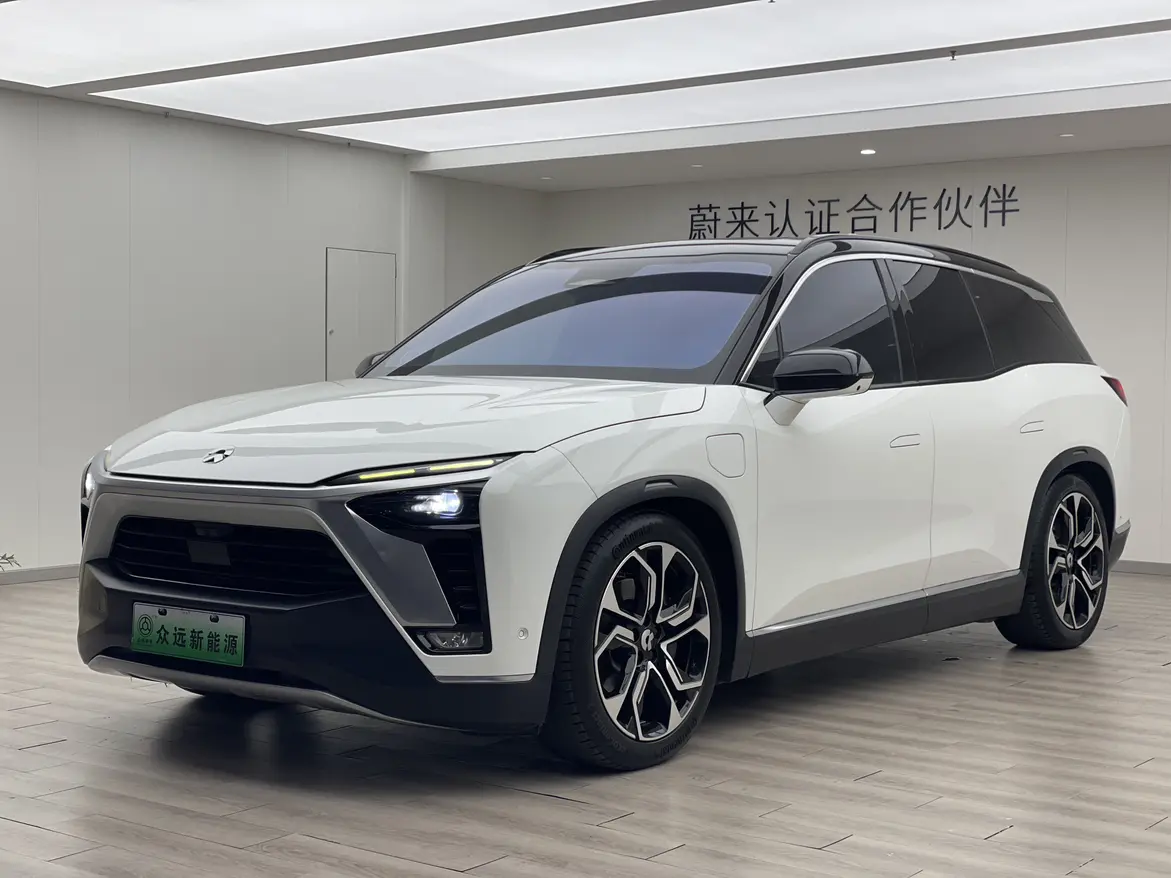 NIO ES8  из Китая