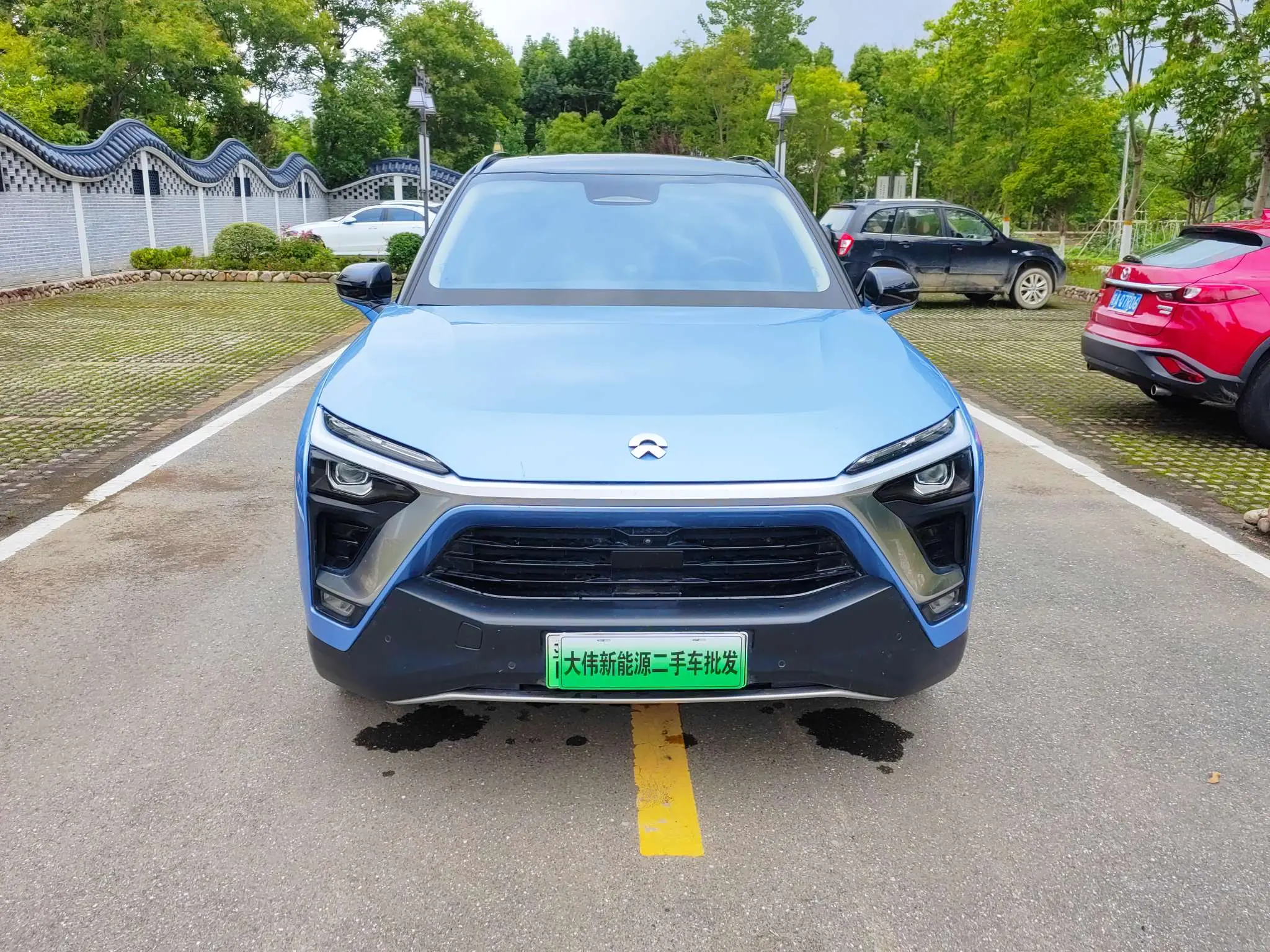 NIO ES8  из Китая