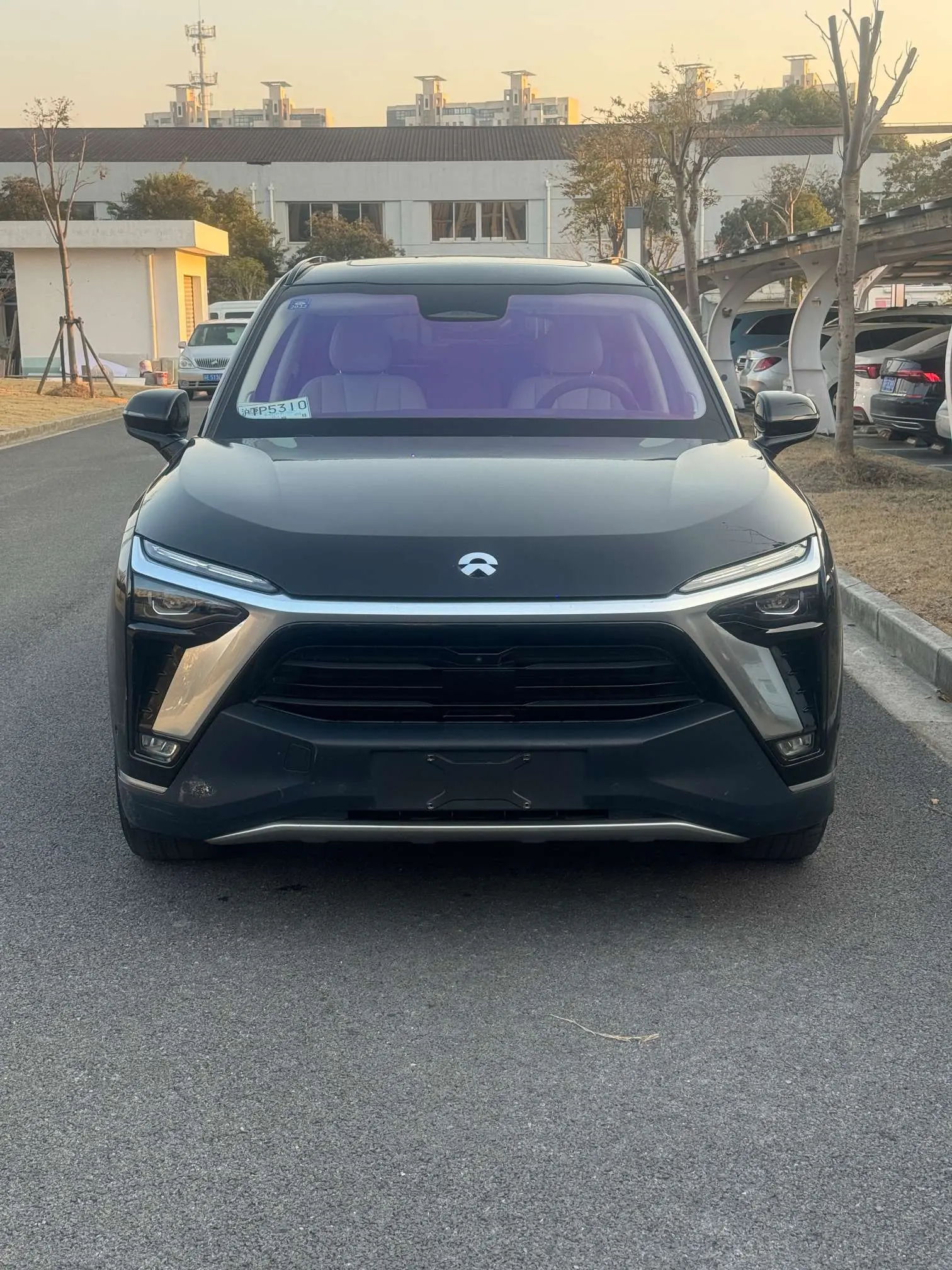 NIO ES8  из Китая