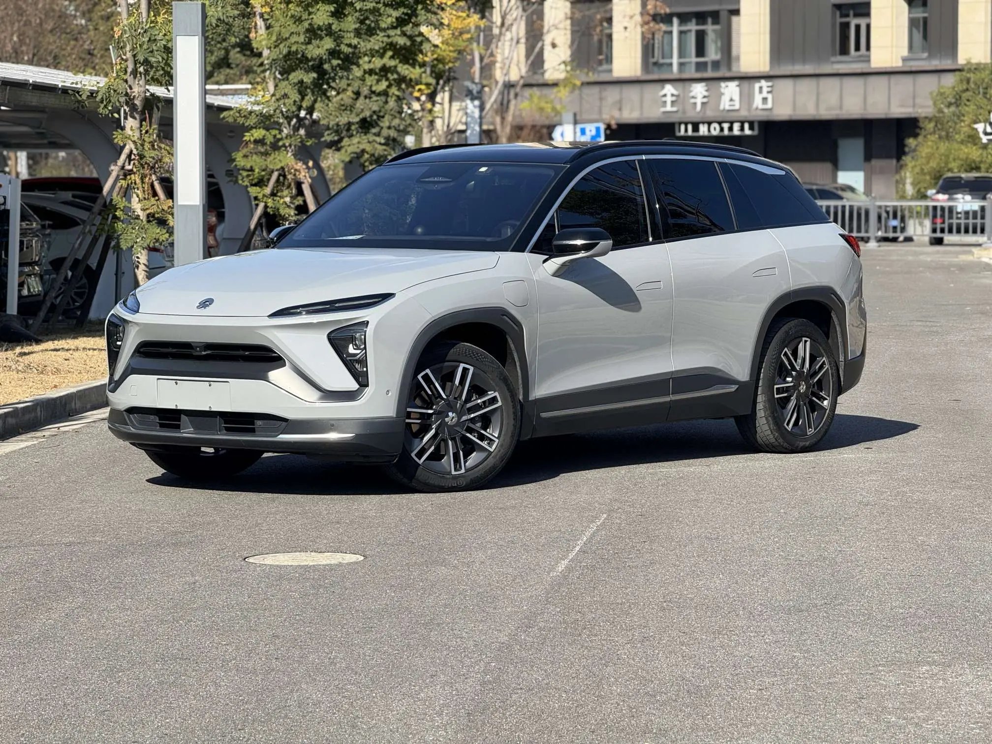 NIO ES6  из Китая