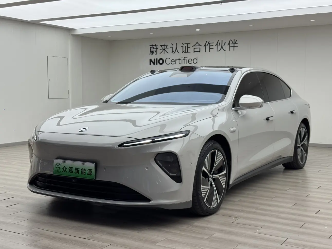 NIO ET7  из Китая