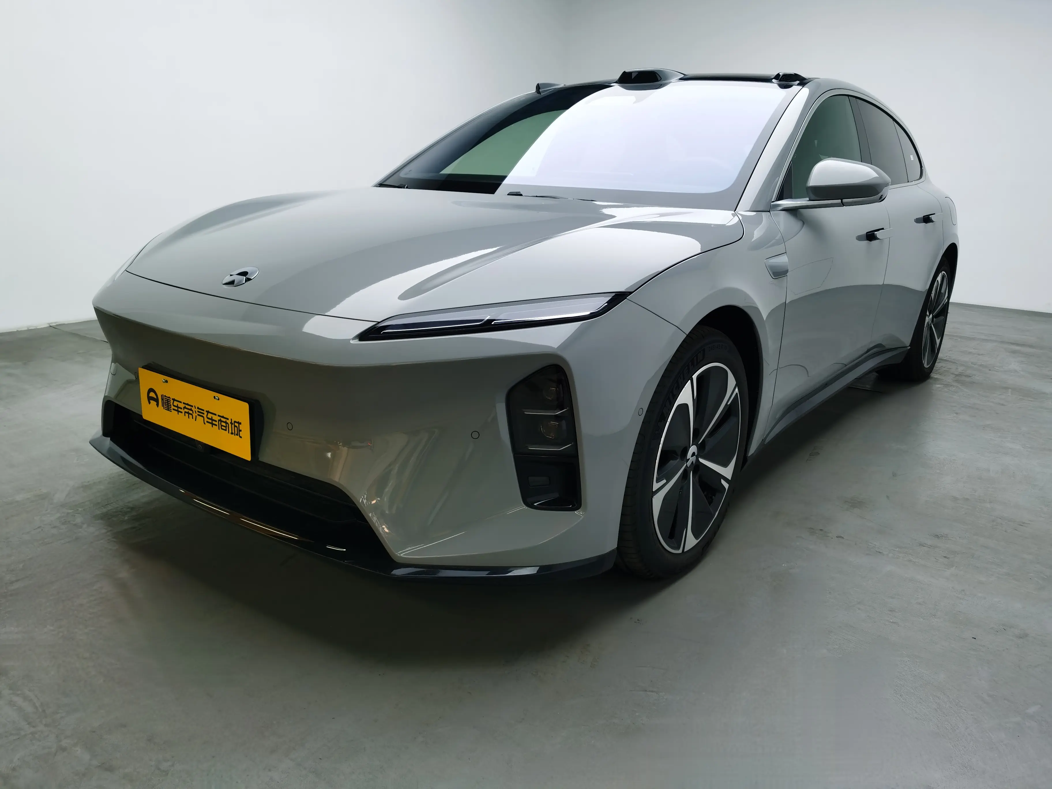 NIO ET5T  из Китая