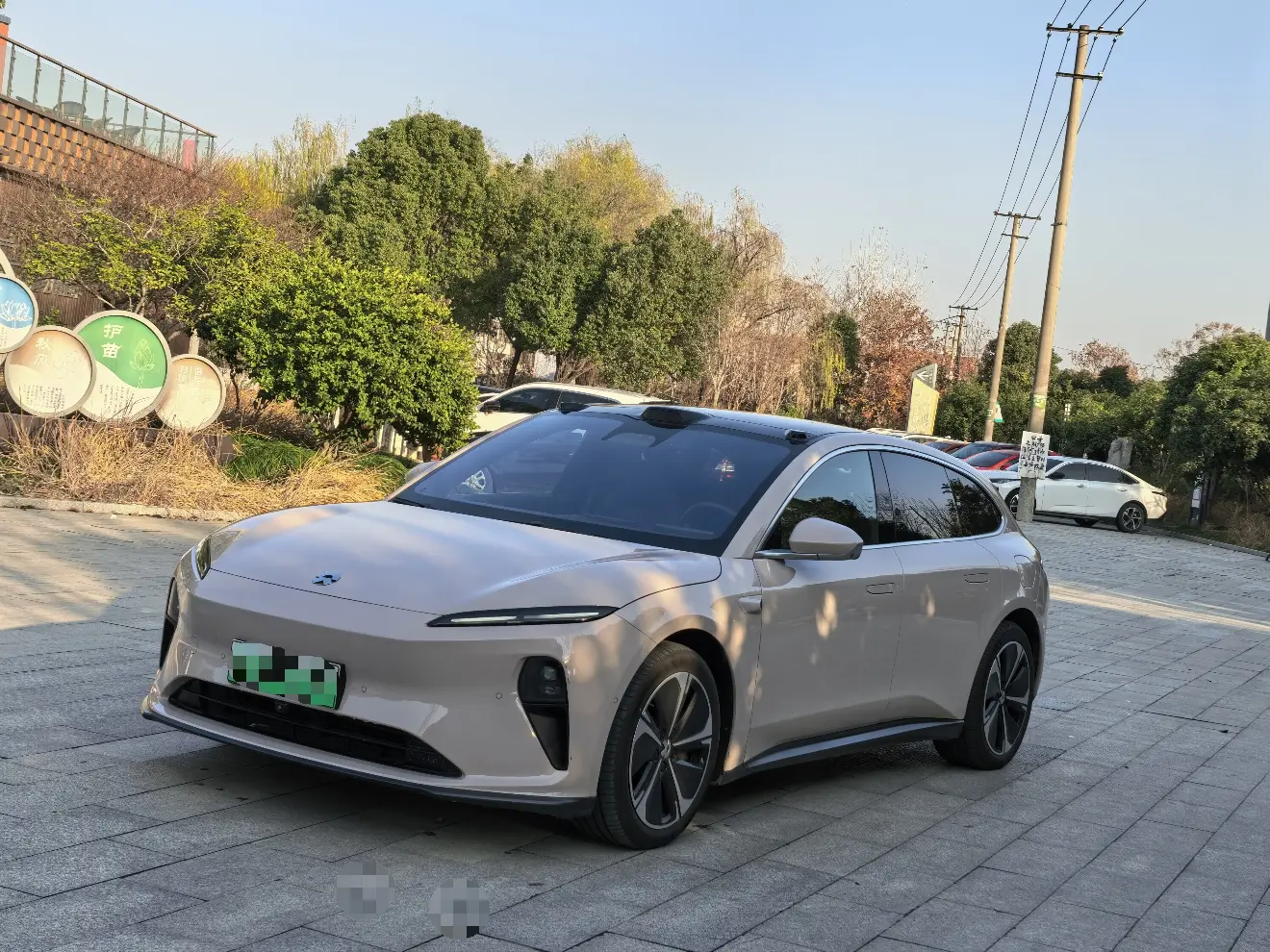 NIO ET5T  из Китая