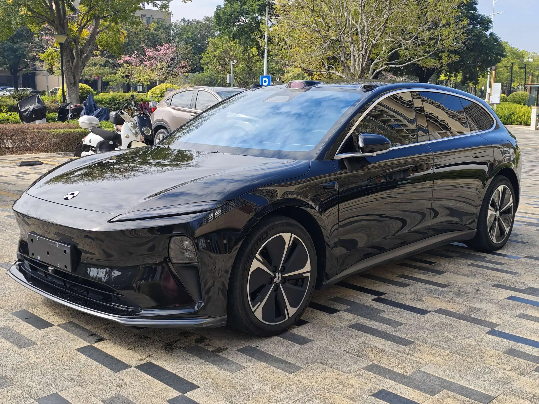 NIO ET5T  из Китая