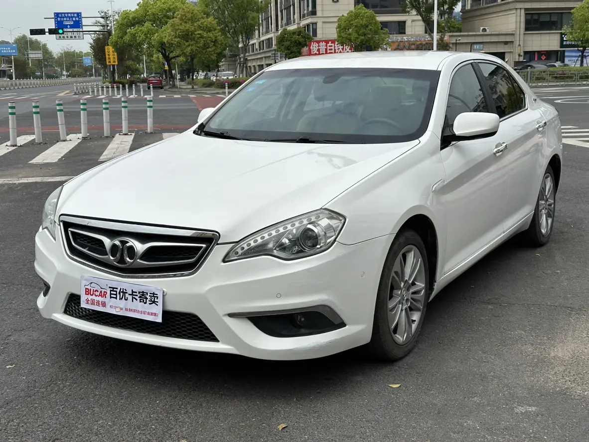 BAIC Saab D70  из Китая