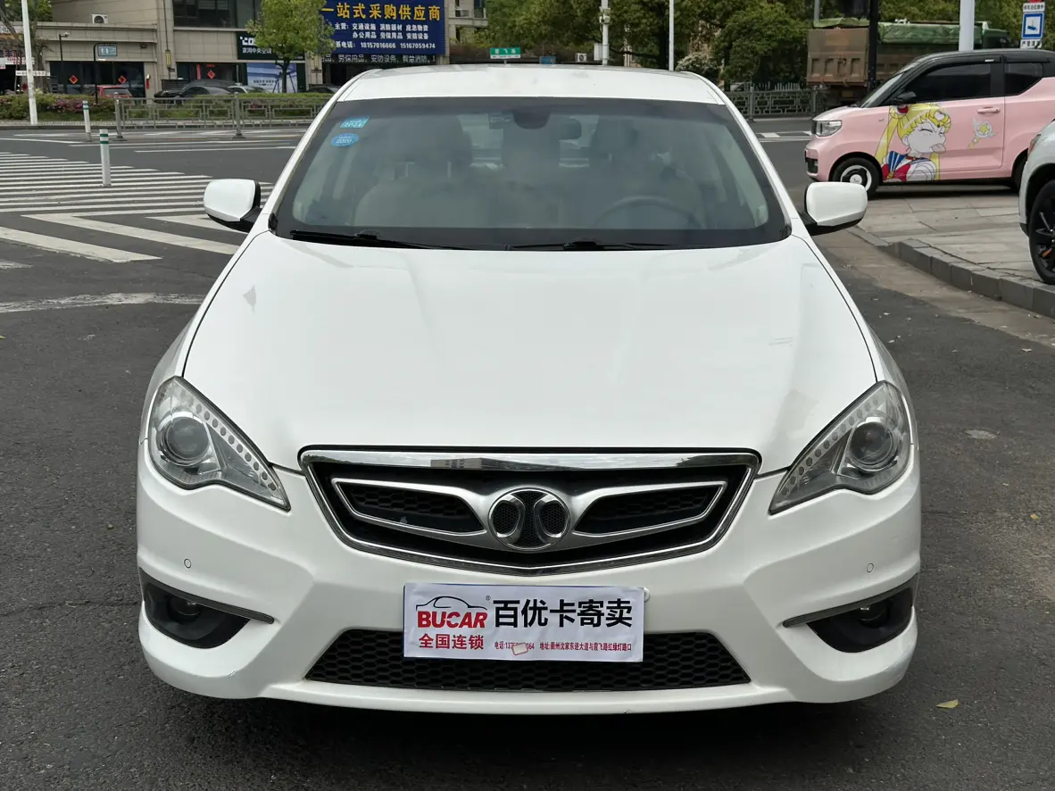 BAIC Saab D70  из Китая