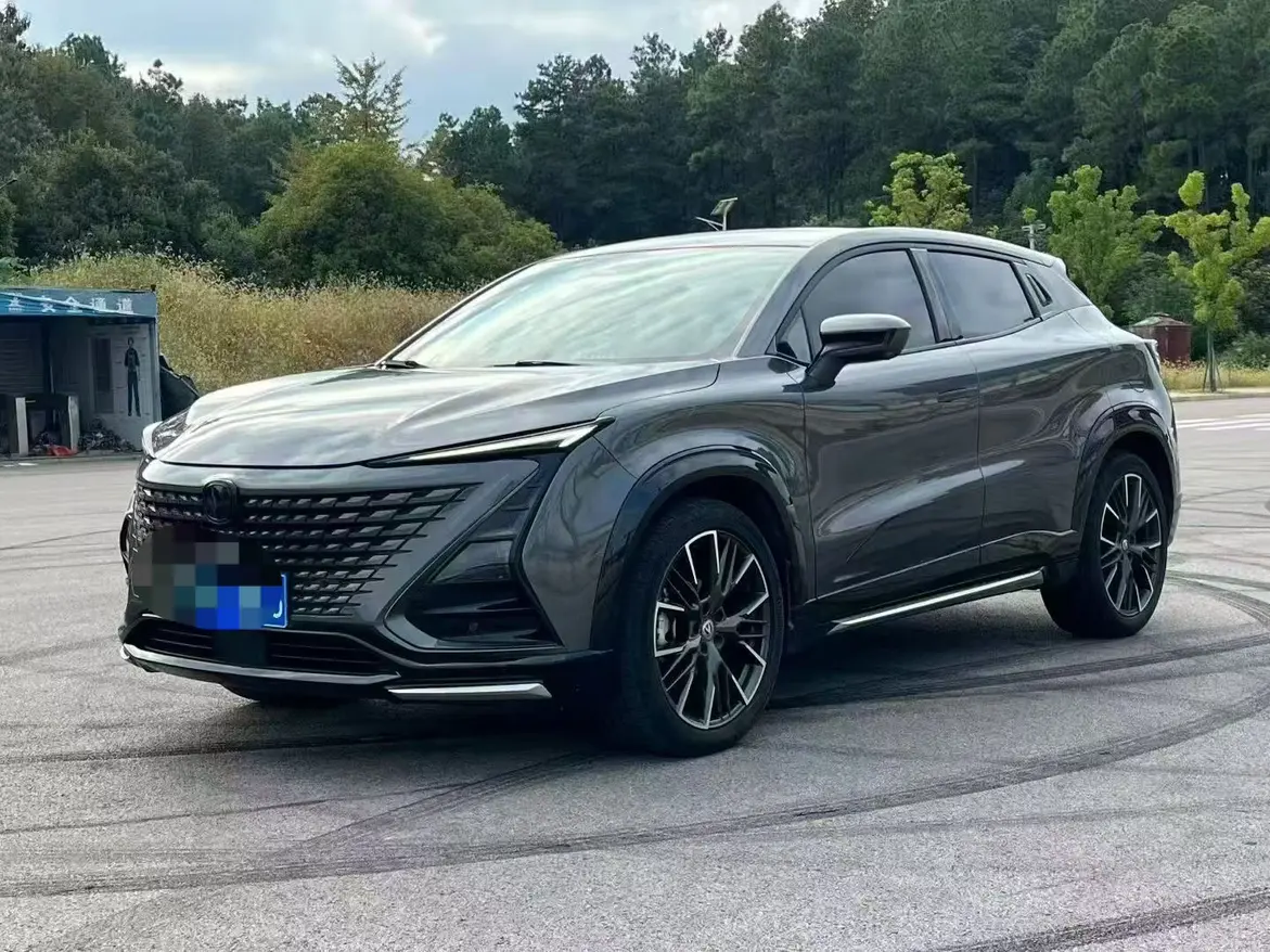 Changan UNI-T  из Китая