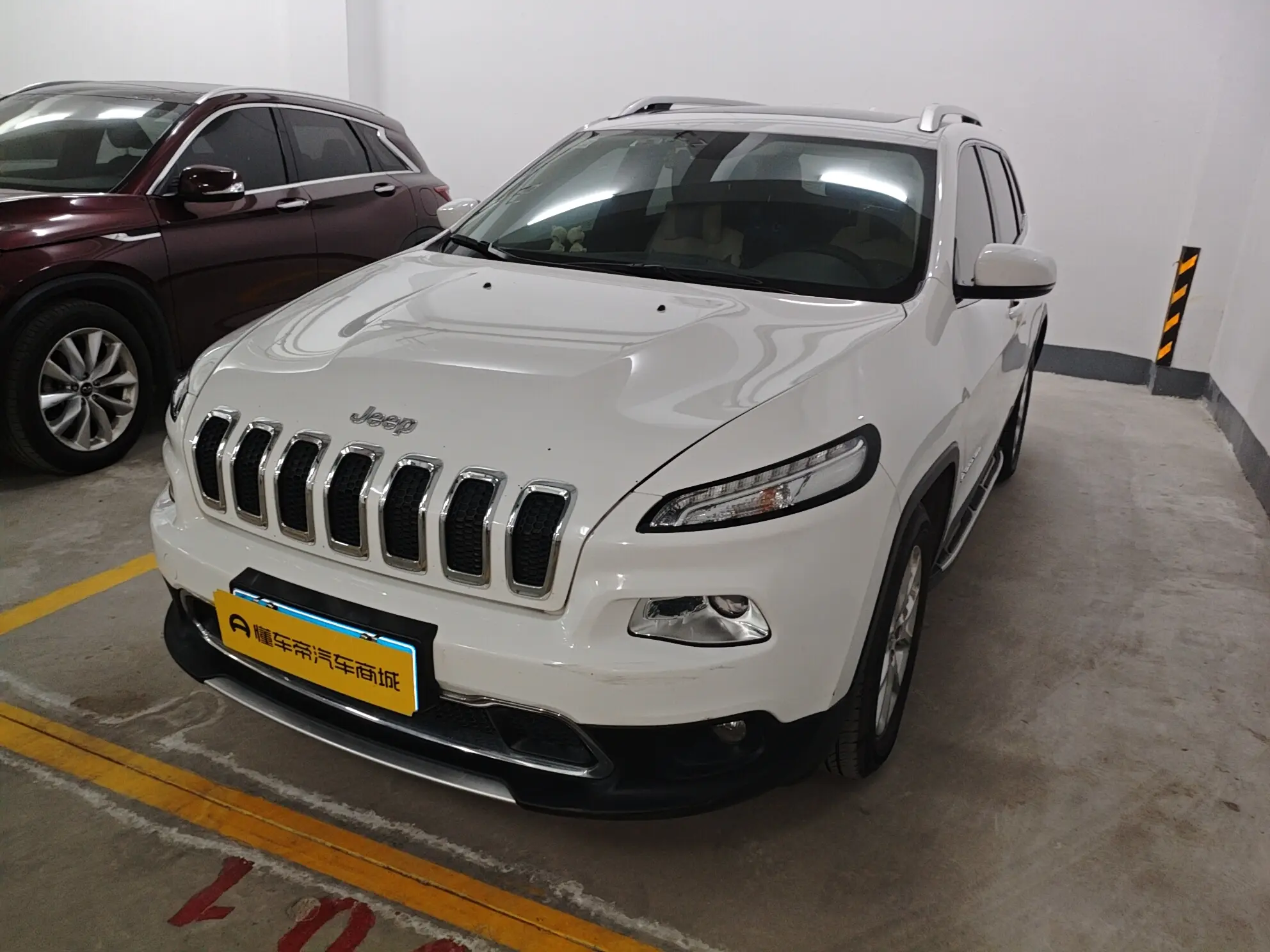 Jeep Cherokee  из Китая