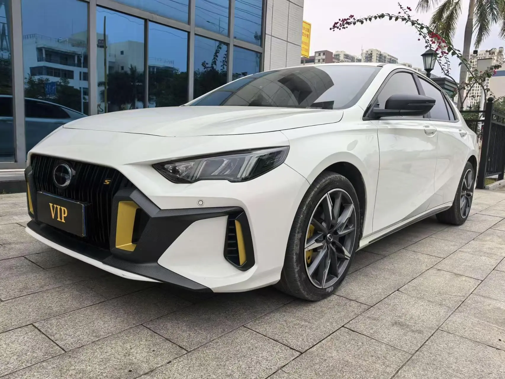 GAC Shadow Leopard  из Китая