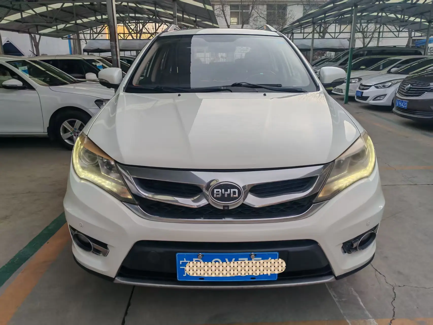 BYD S7  из Китая