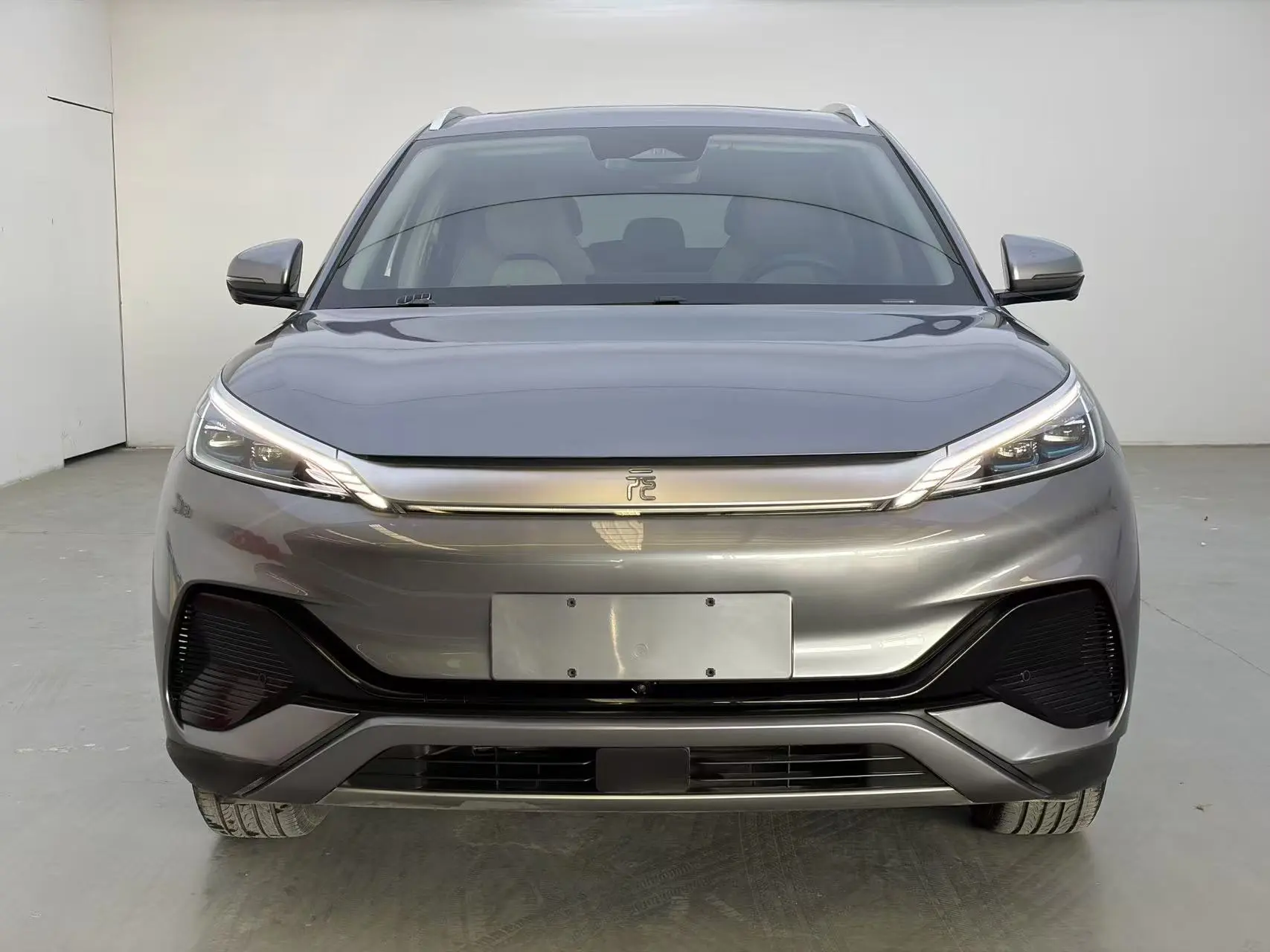 BYD Yuan PLUS  из Китая