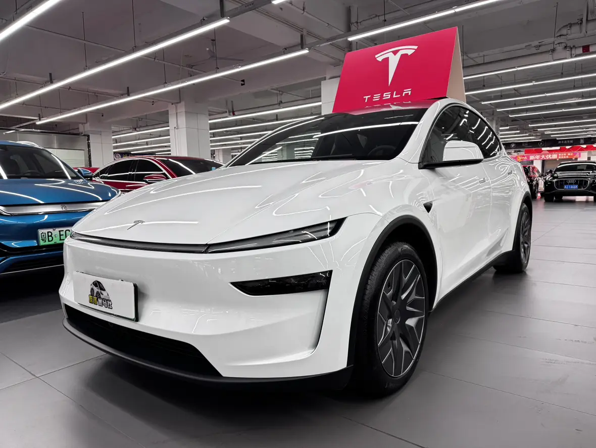Tesla Model YL  из Китая