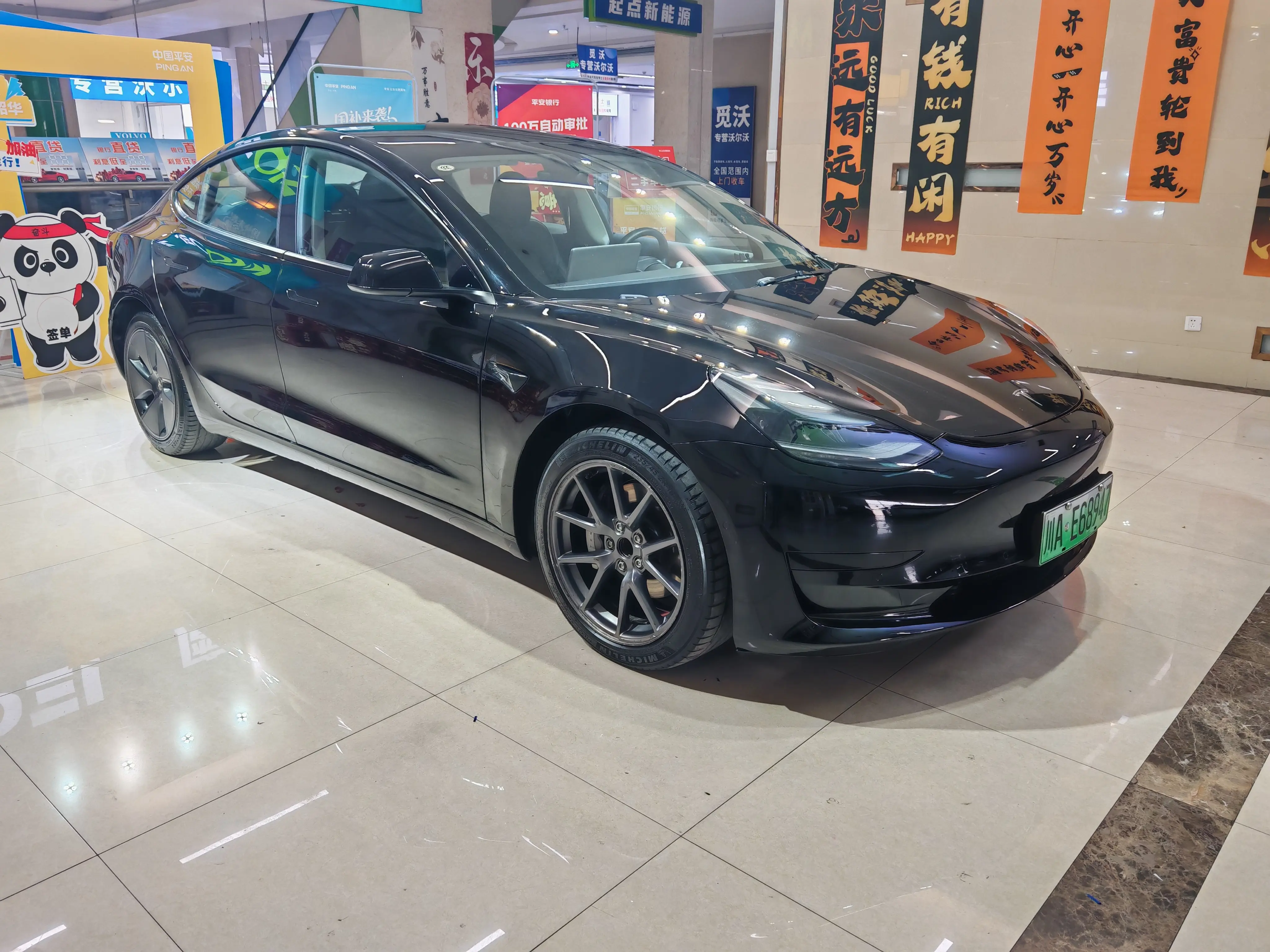 Tesla Model 3  из Китая