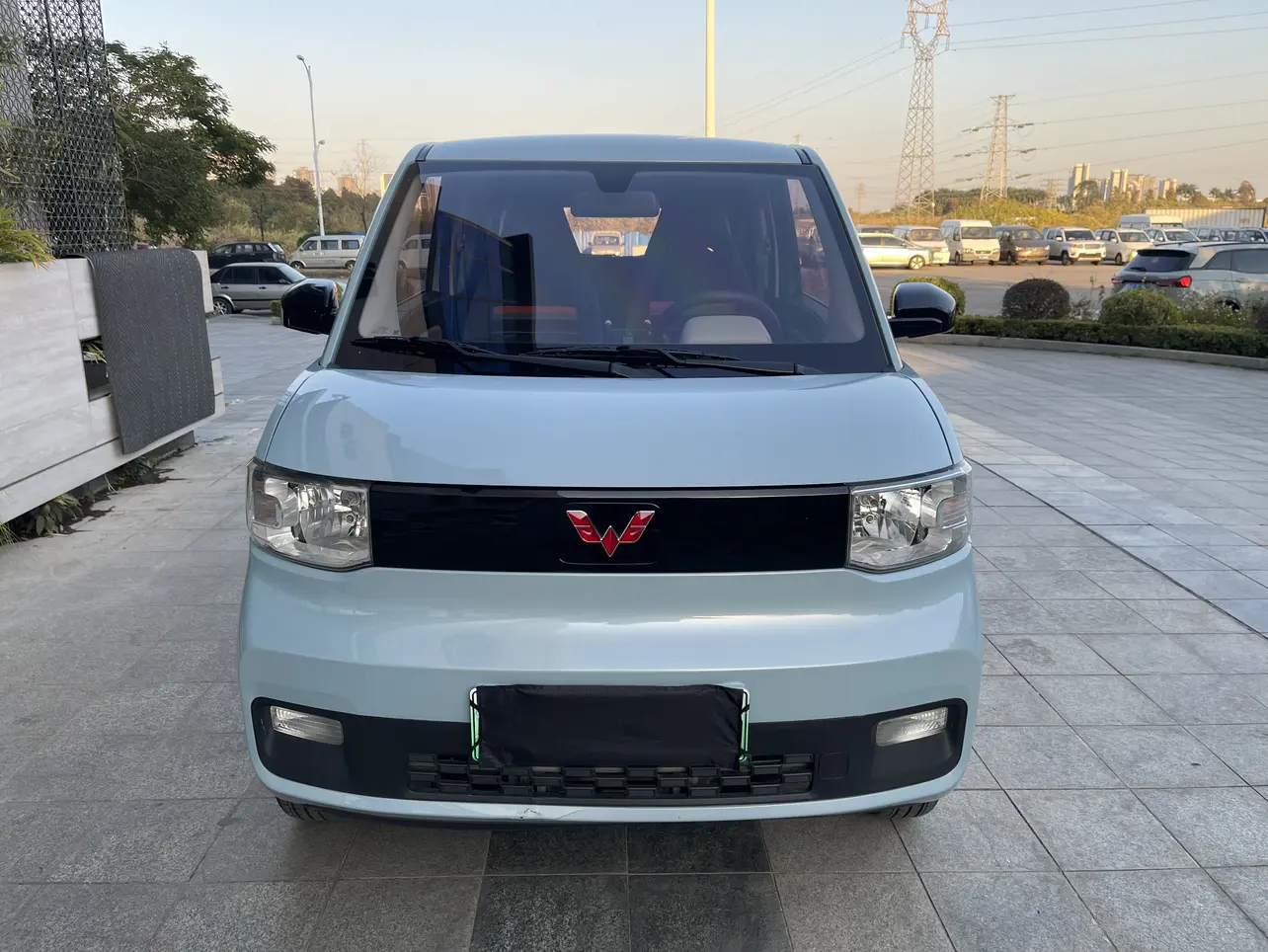 Wuling Hongguang MINIEV  из Китая