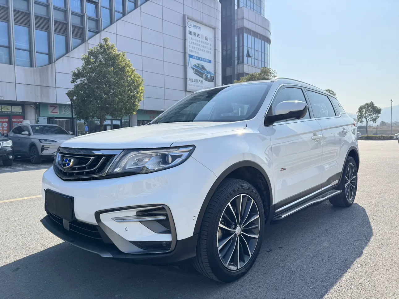 Geely Atlas (Boyue)  из Китая