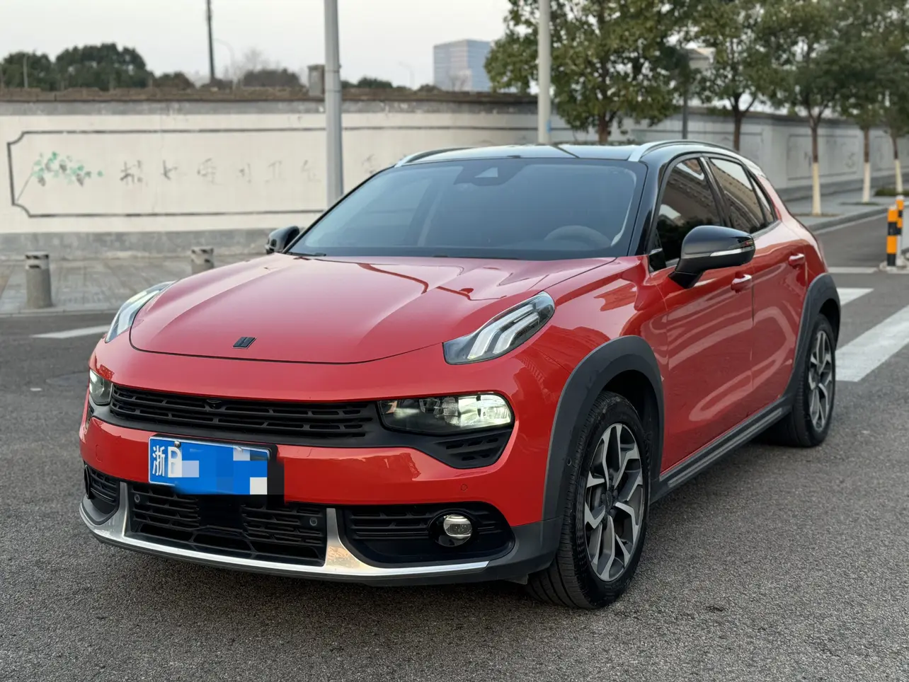 Lynk & Co 02