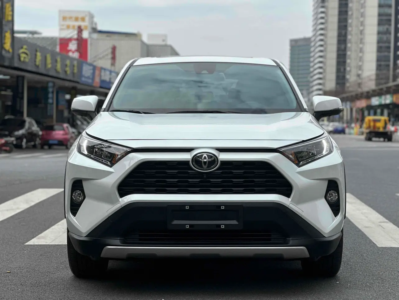 Toyota RAV4  из Китая