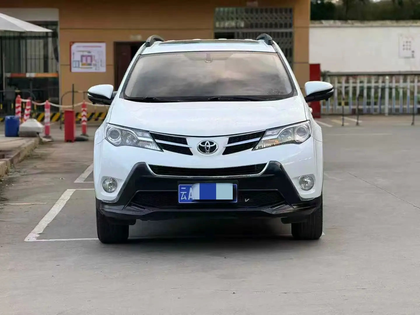 Toyota RAV4  из Китая