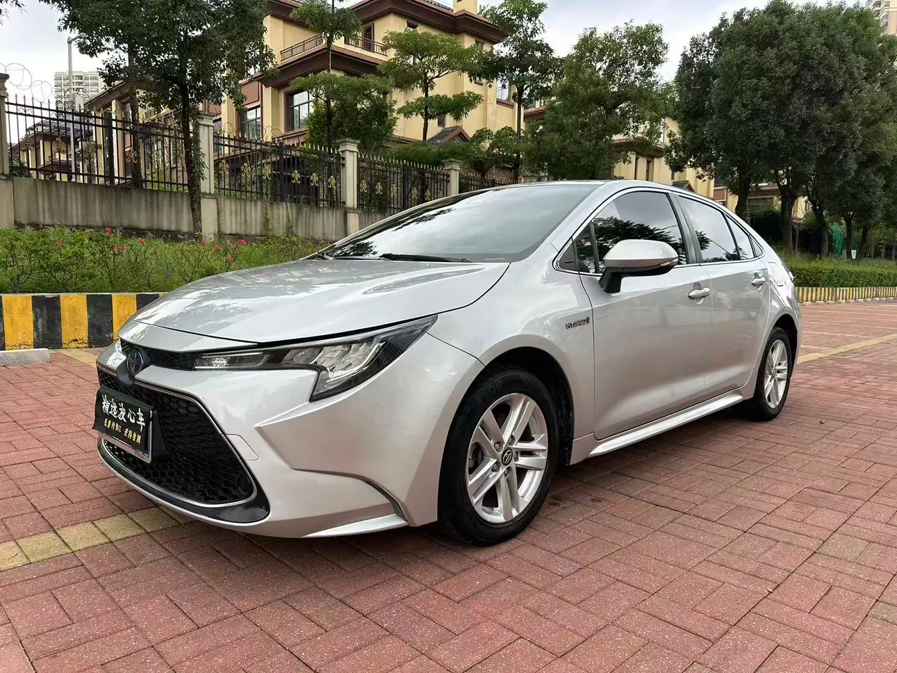 Toyota Levin (Lei Ling)  из Китая