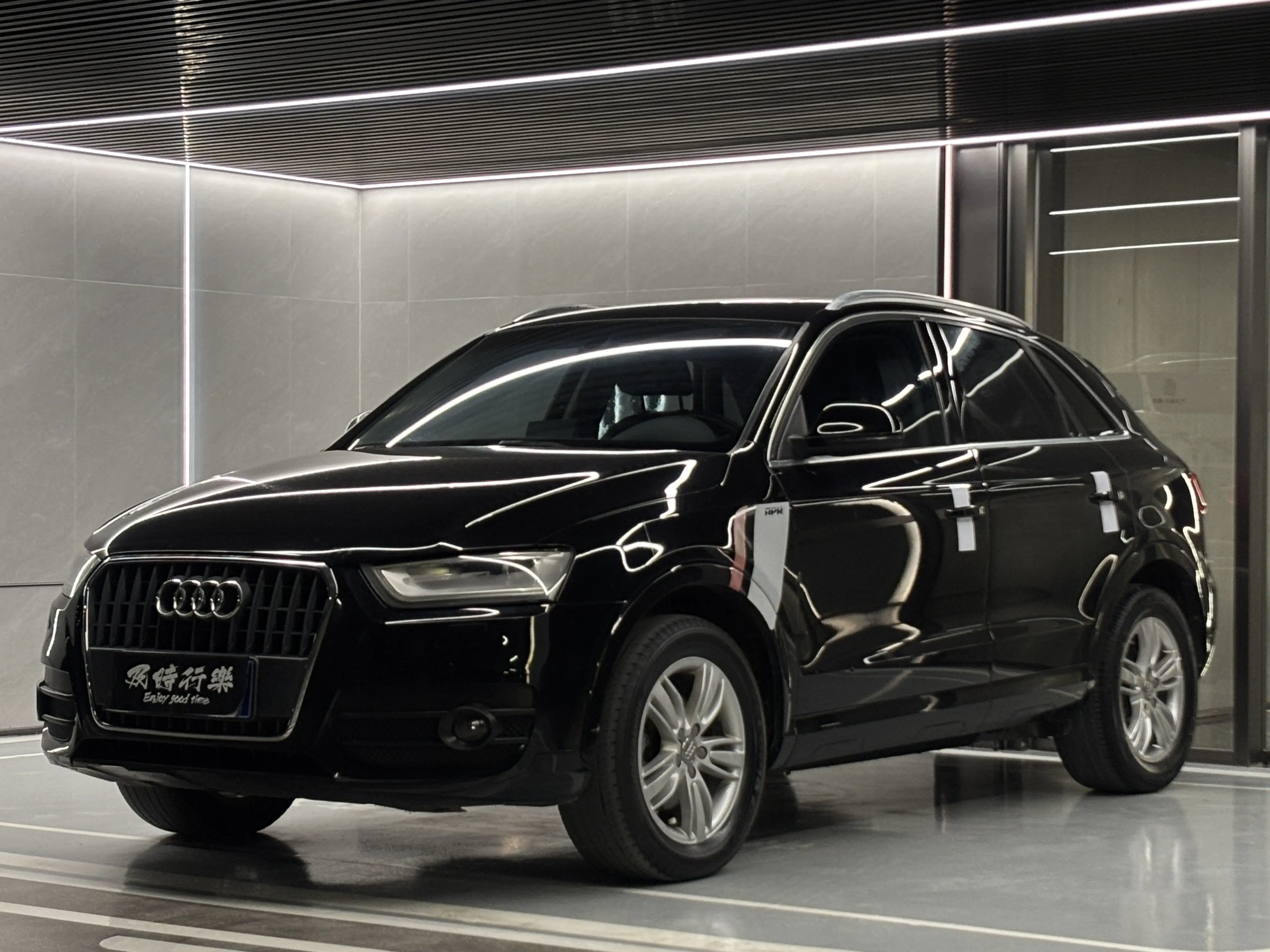 Audi Q3  из Китая
