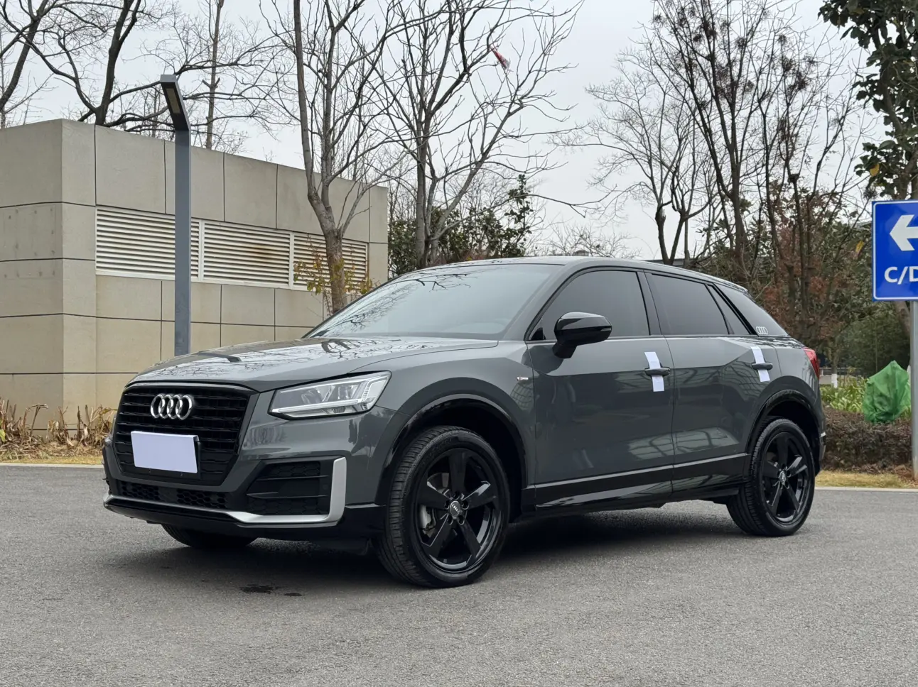 Audi Q2L  из Китая