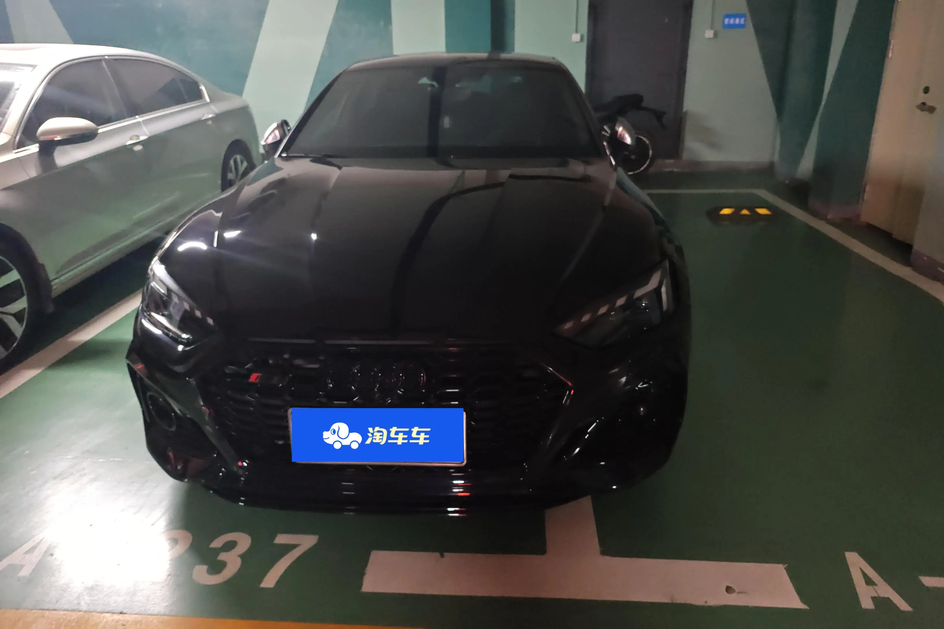 Audi RS 5  из Китая