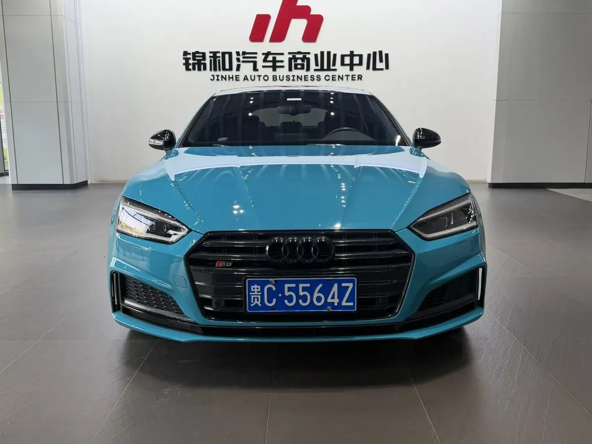 Audi S5  из Китая