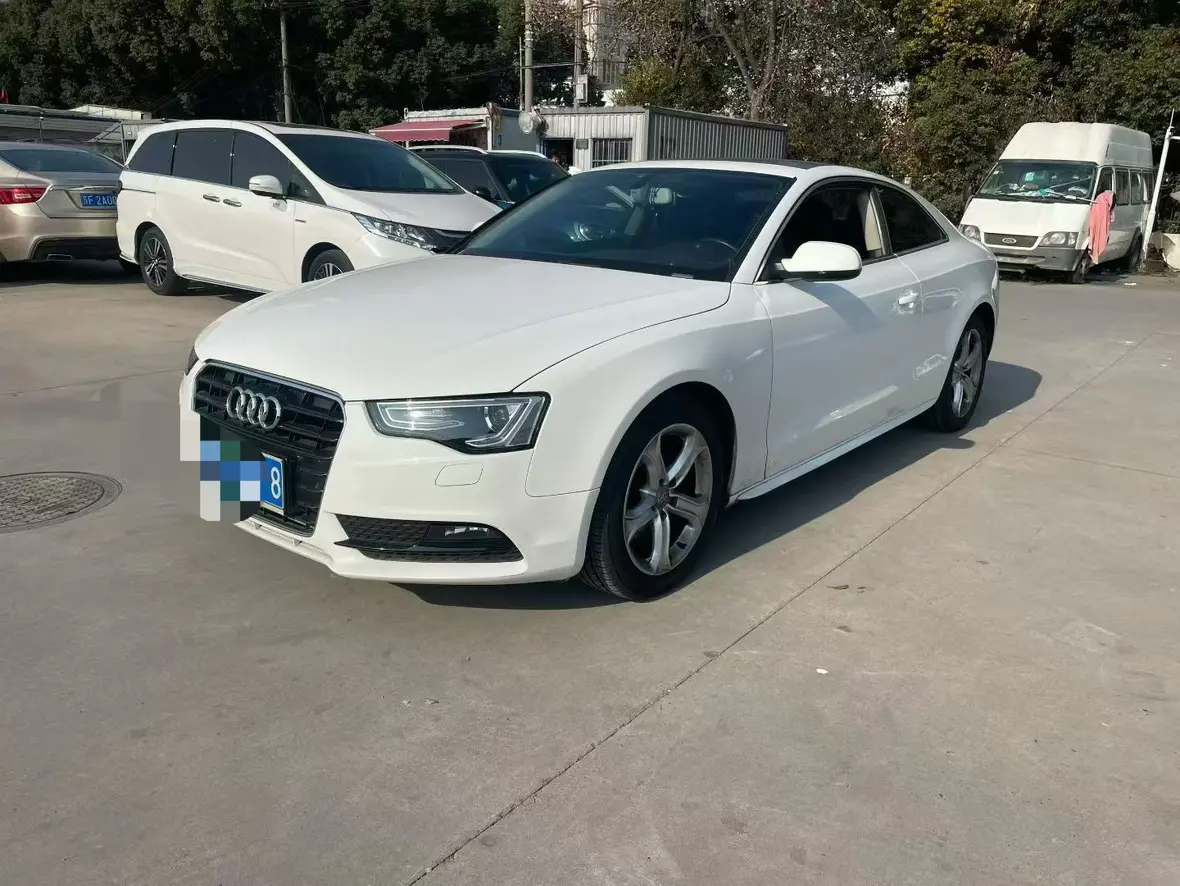 Audi A5  из Китая