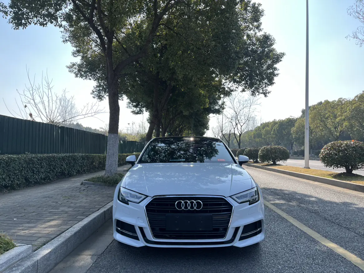 Audi A3  из Китая