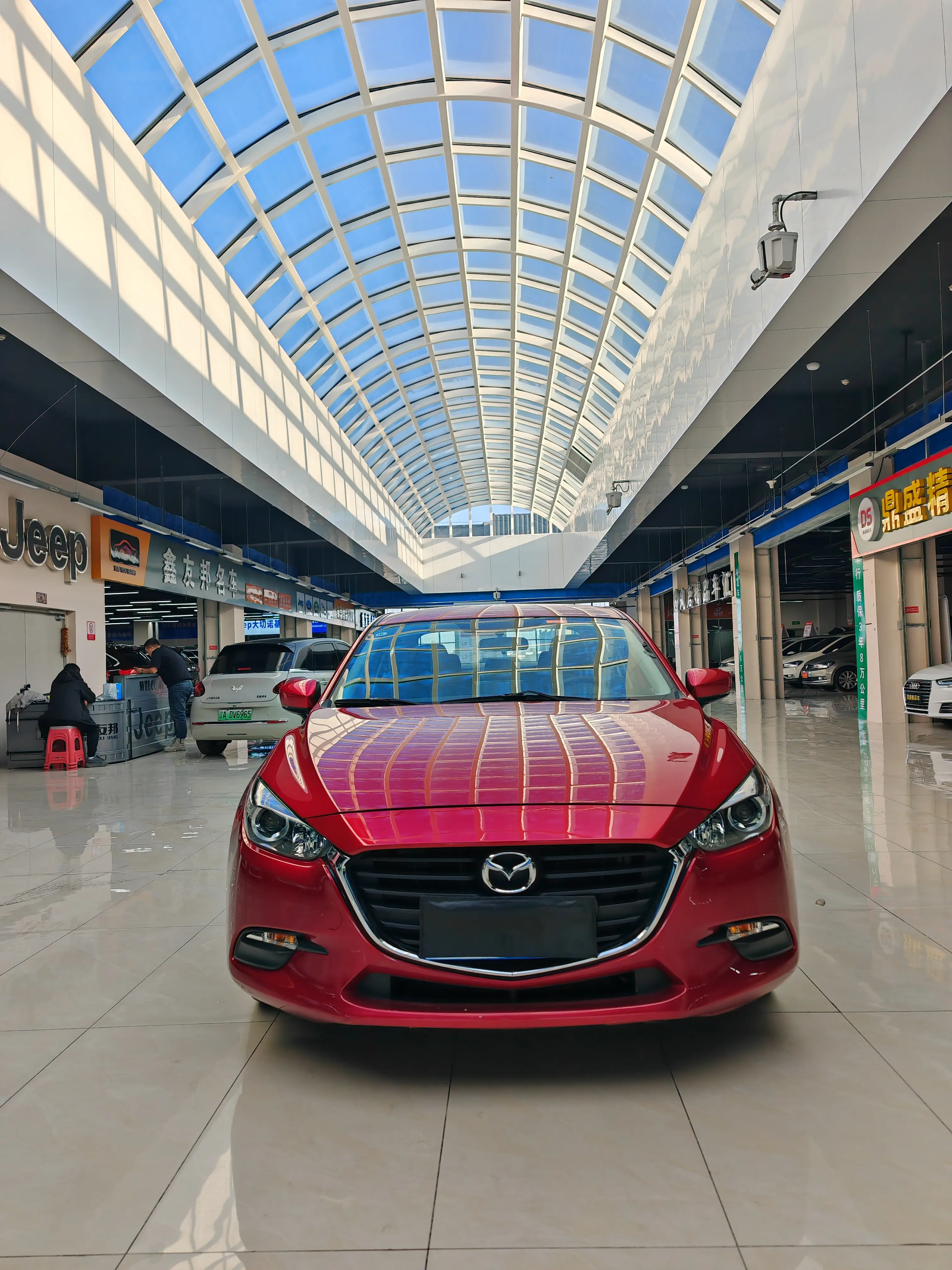 Mazda Axela (Mazda3)  из Китая