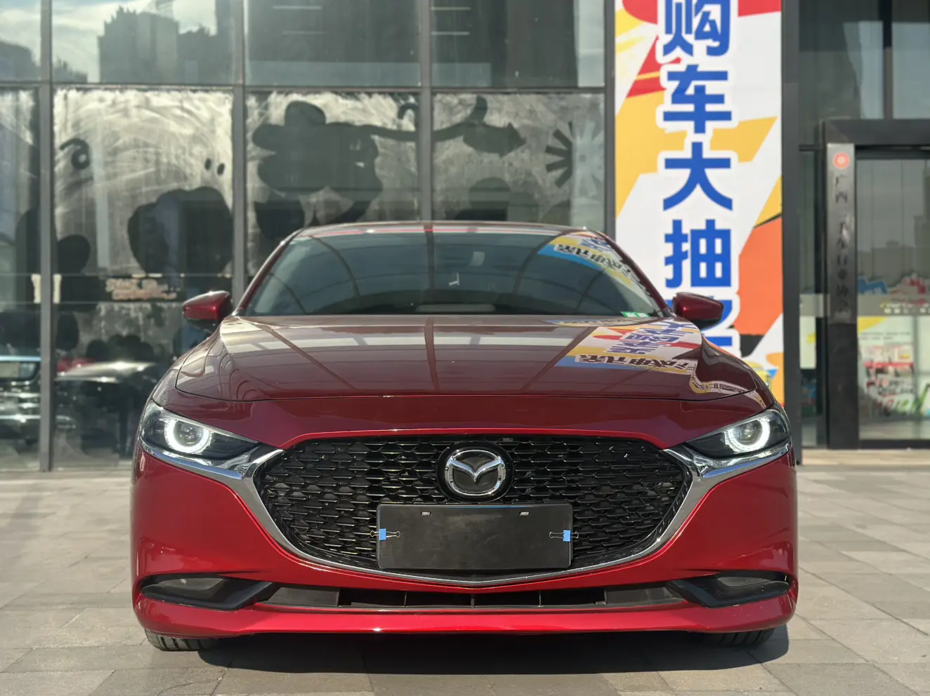 Mazda Axela (Mazda3)  из Китая