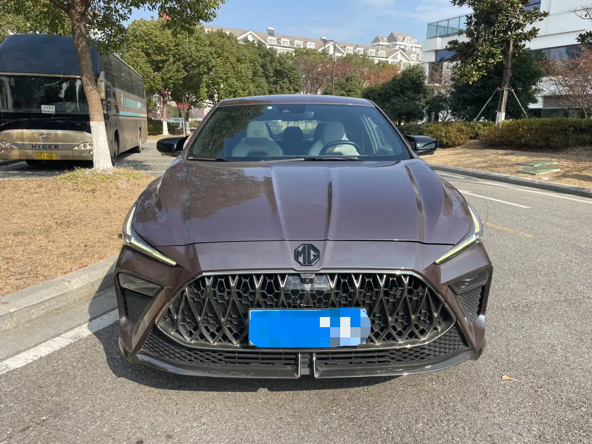 MG 5 Scorpio  из Китая