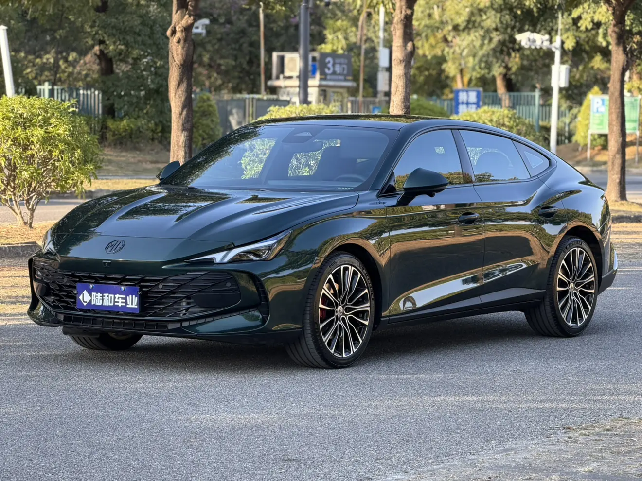 MG 7  из Китая