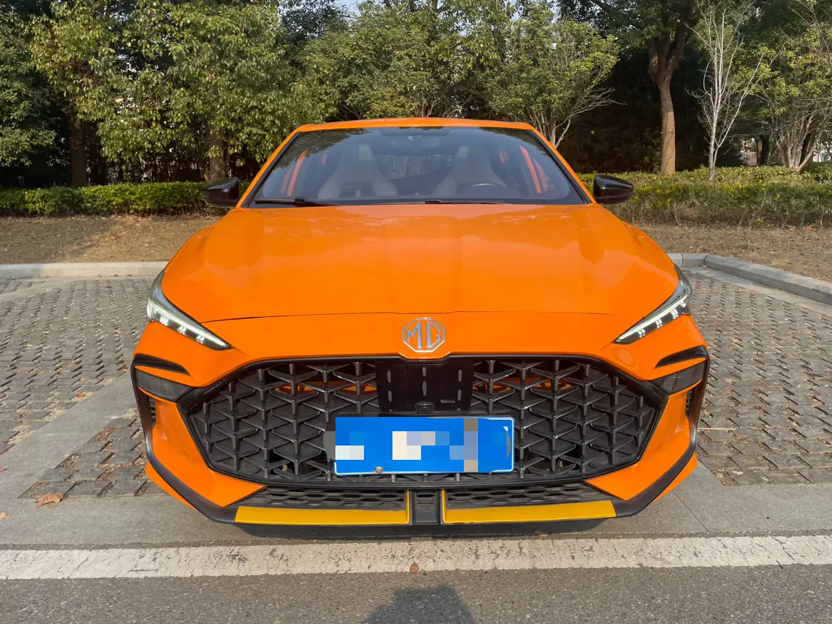 MG 6  из Китая