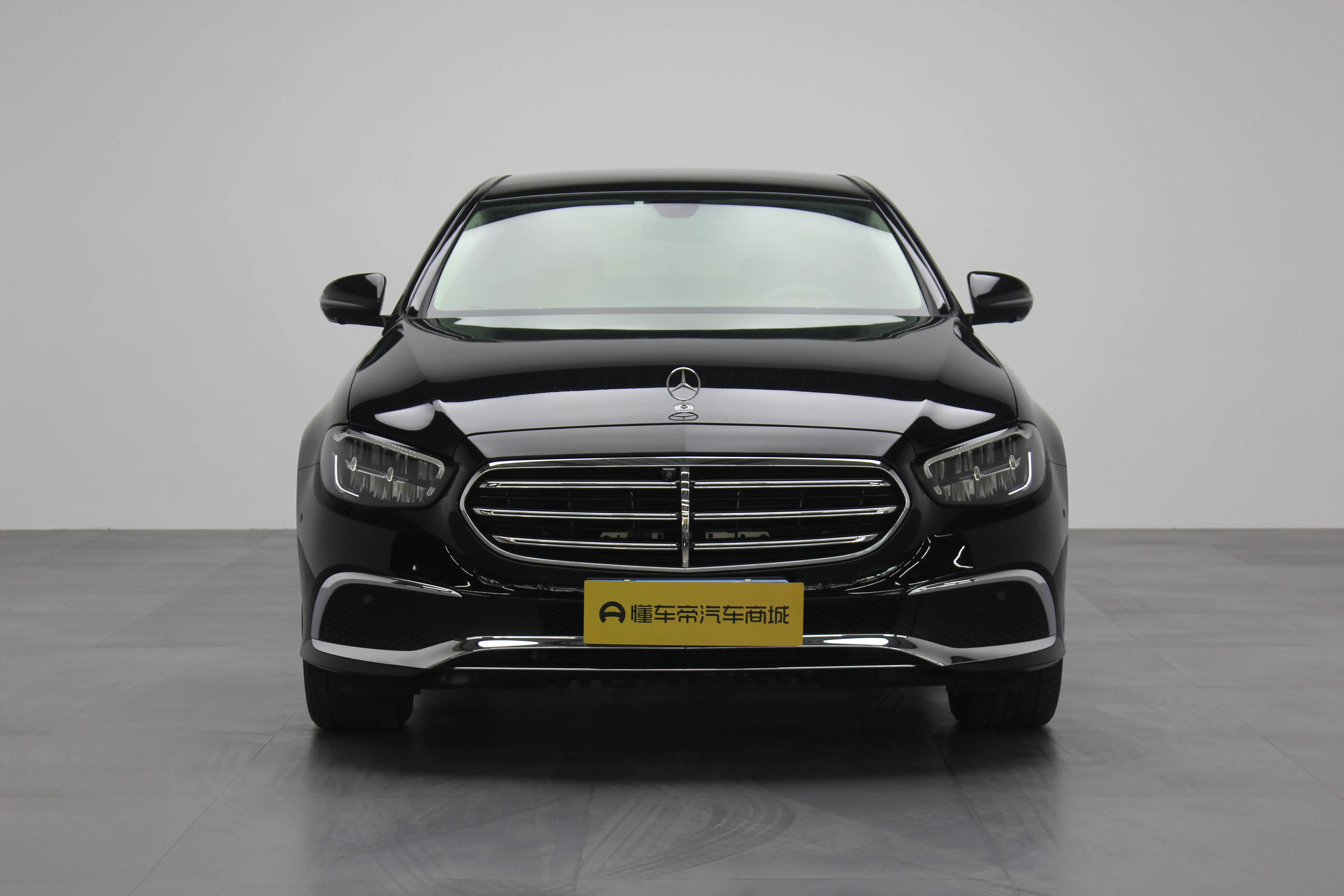 Mercedes-Benz E-Class  из Китая