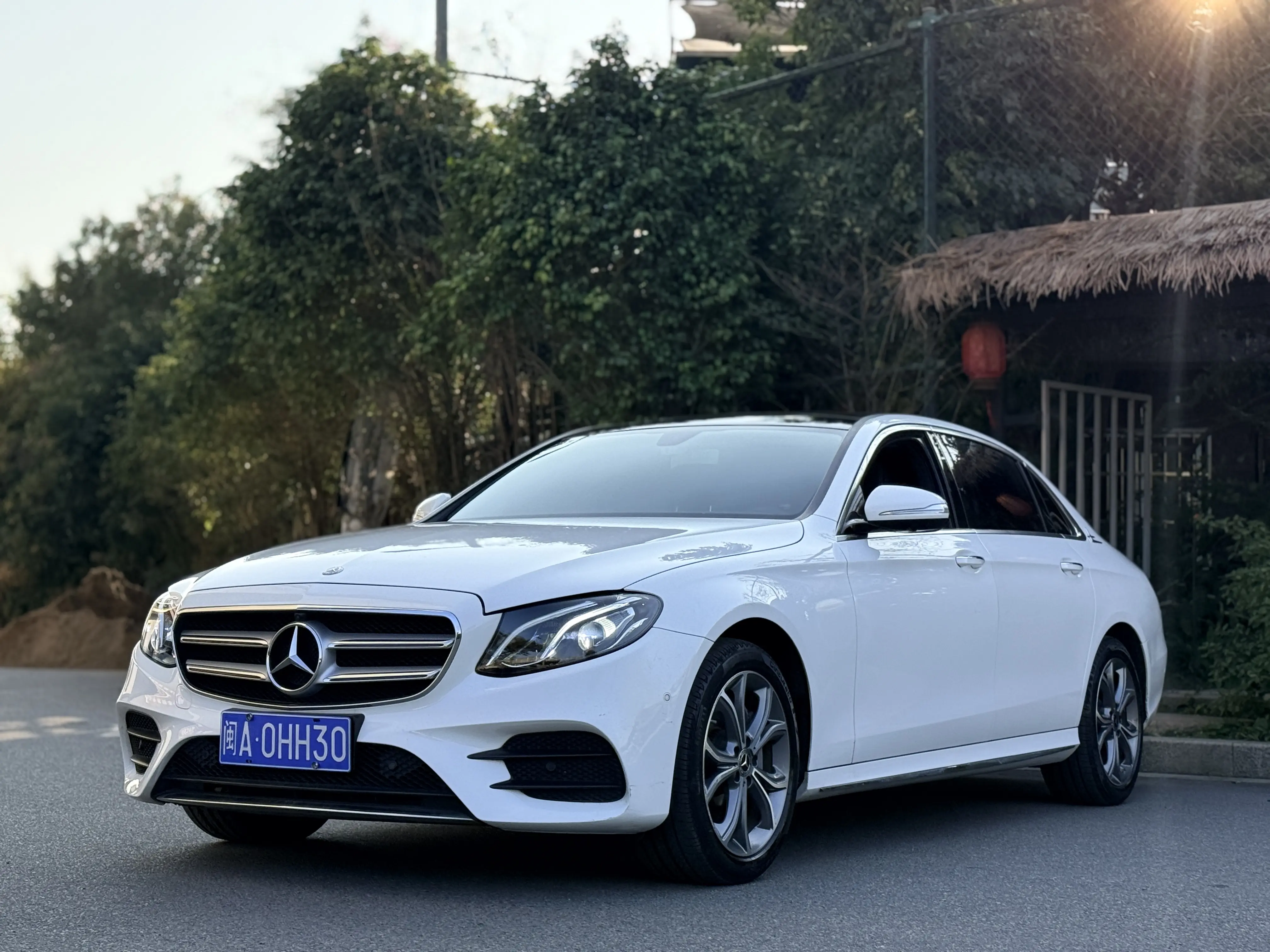 Mercedes-Benz E-Class  из Китая