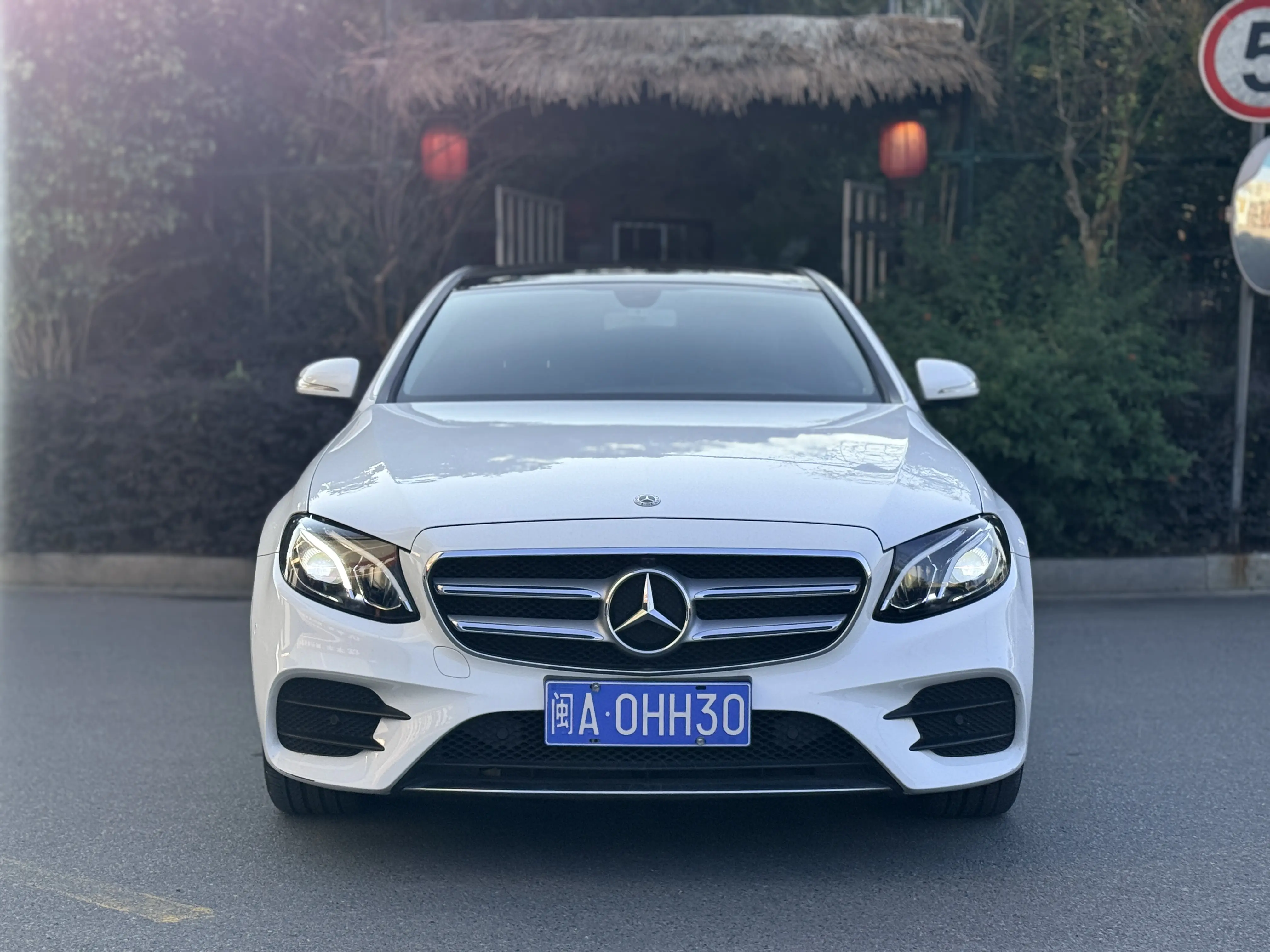 Mercedes-Benz E-Class  из Китая