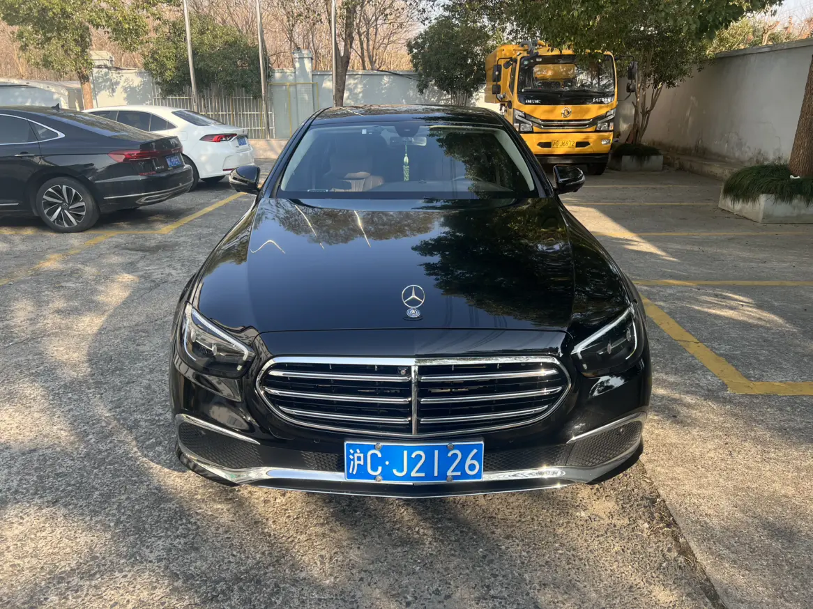 Mercedes-Benz E-Class  из Китая