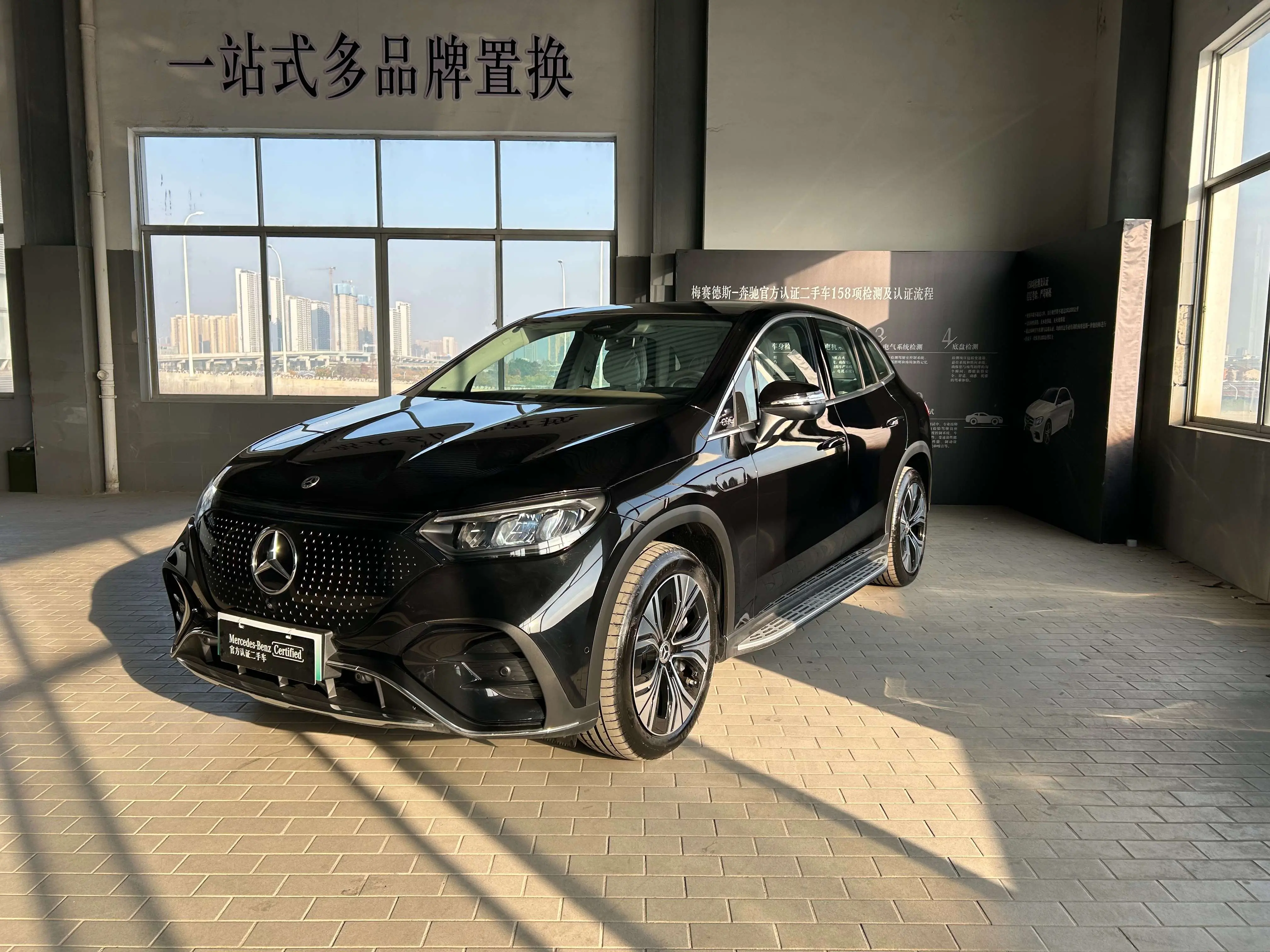 Mercedes-Benz EQE SUV  из Китая