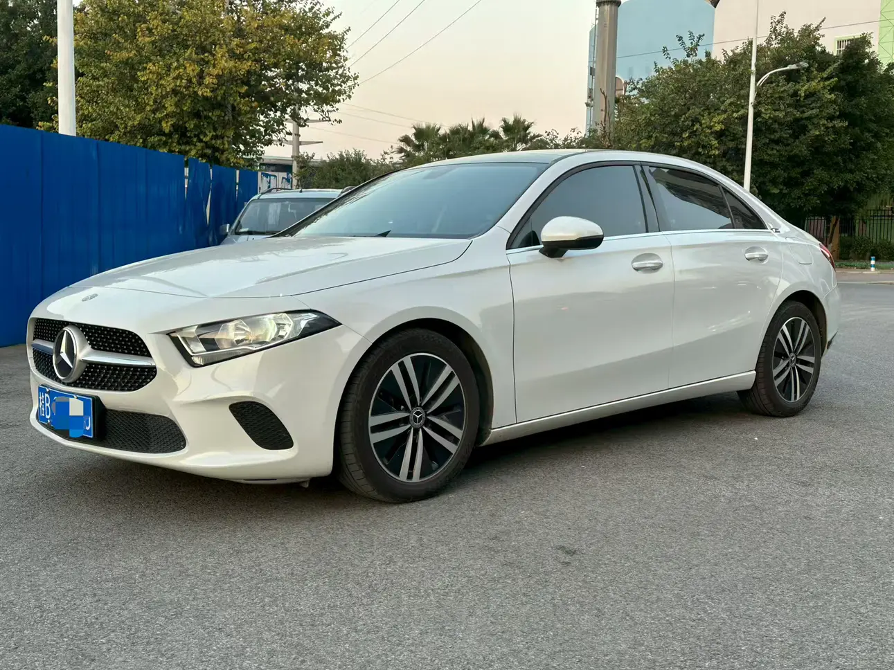 Mercedes-Benz Mercedes Benz A Class  из Китая