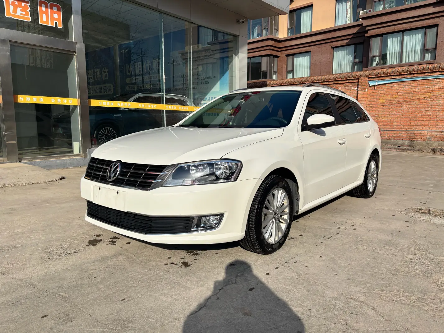 Volkswagen Langxing  из Китая