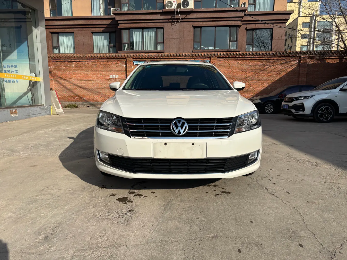 Volkswagen Langxing  из Китая