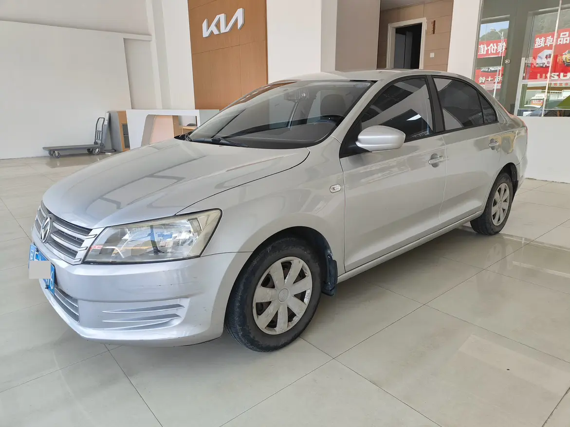 Volkswagen Santana  из Китая