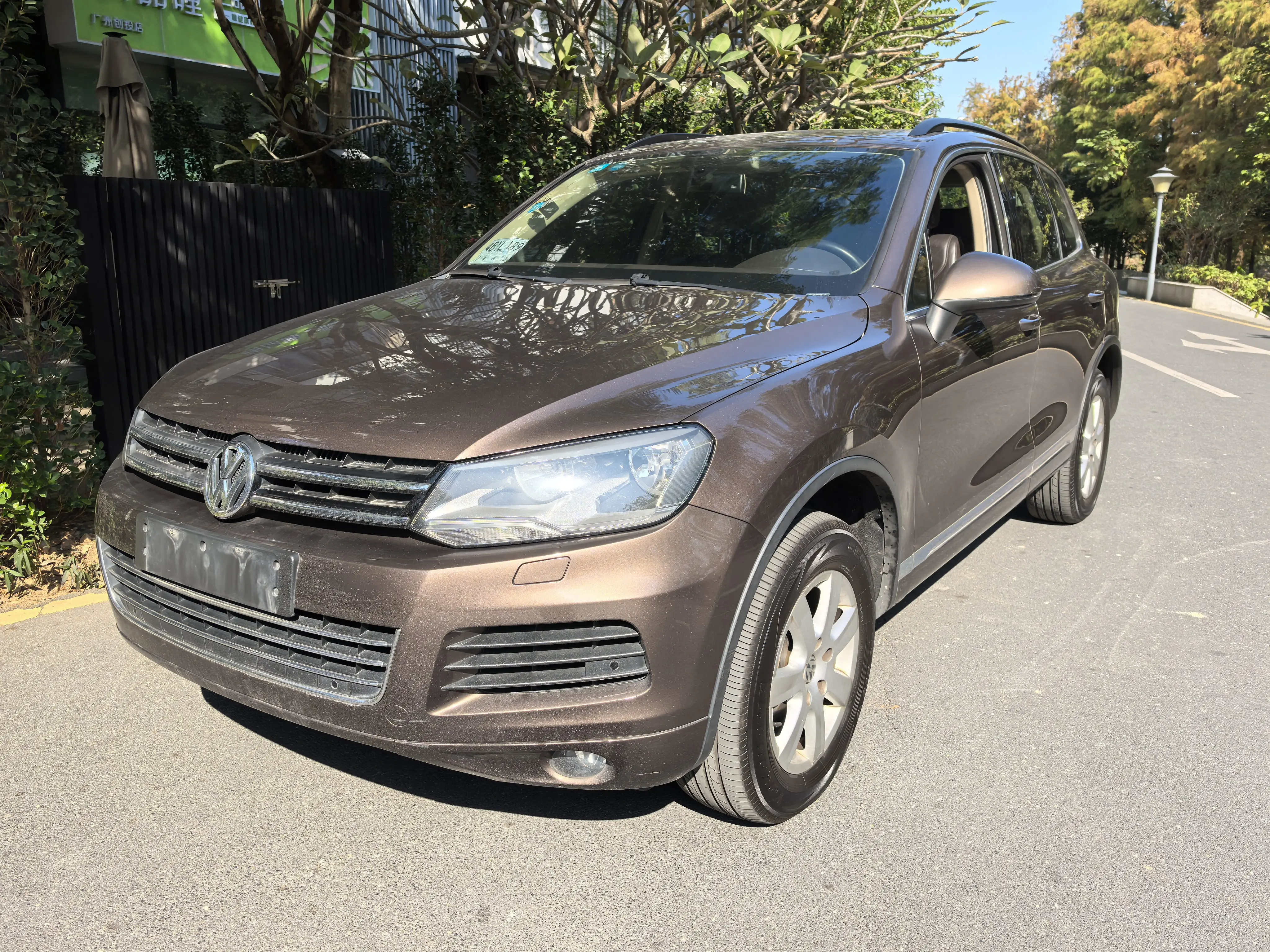 Volkswagen Touareg  из Китая