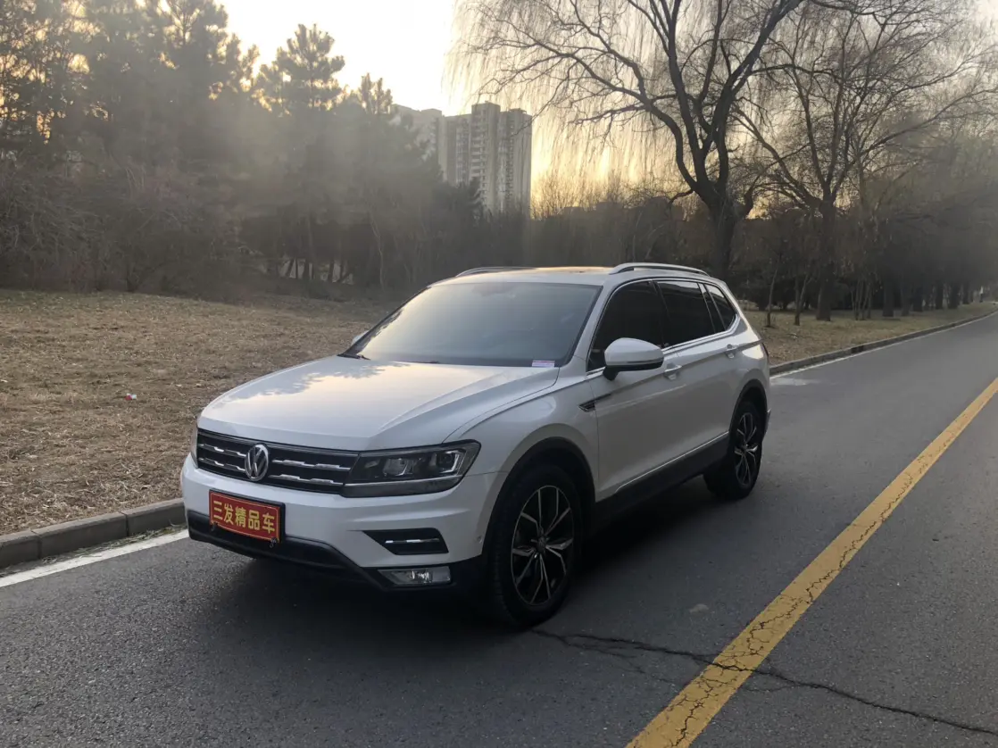 Volkswagen Tiguan L  из Китая