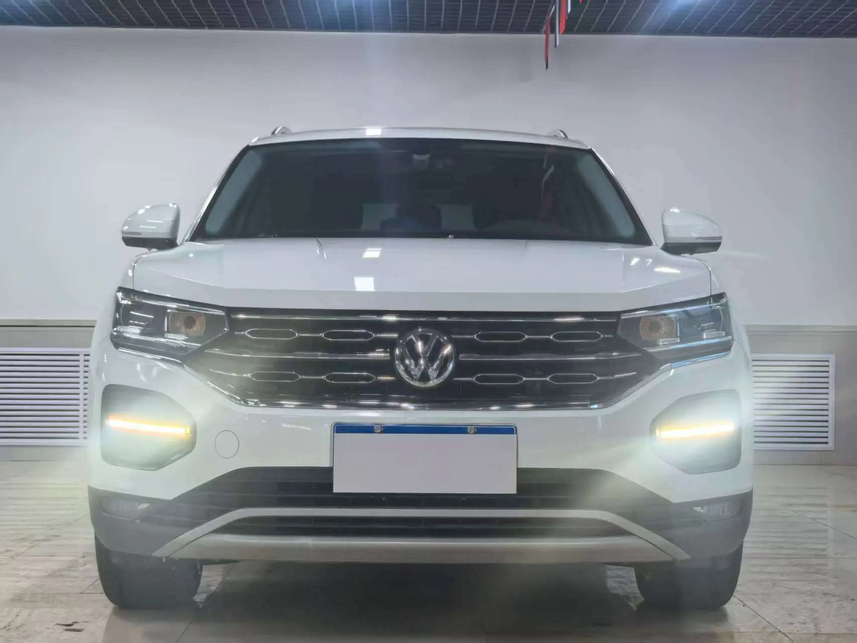 Volkswagen Tayron  из Китая