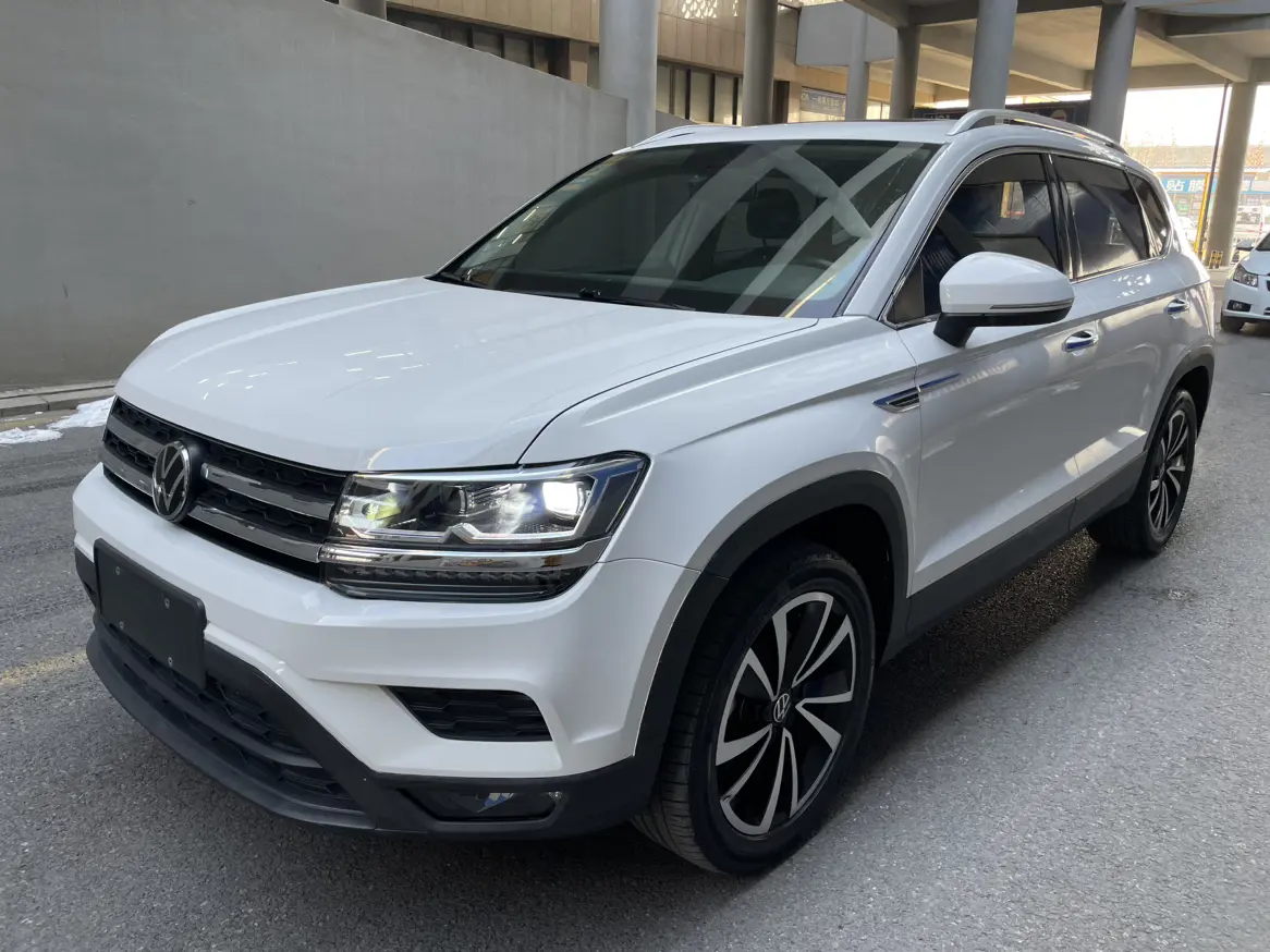 Volkswagen Tharu  из Китая