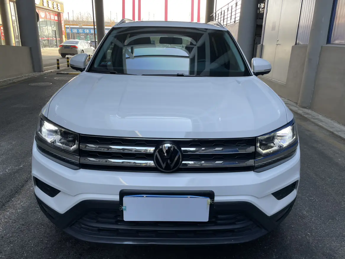 Volkswagen Tharu  из Китая